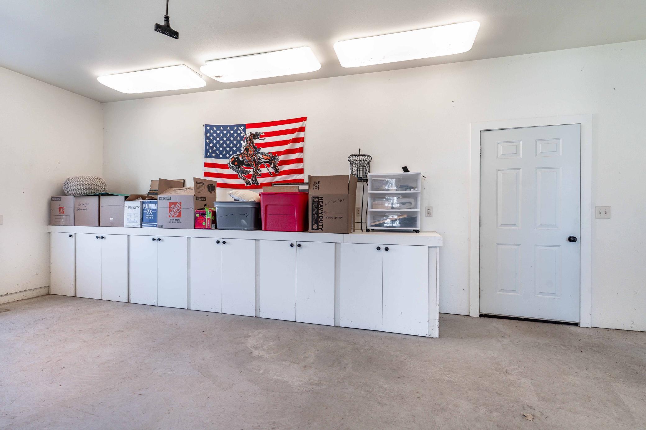 main property photo 80