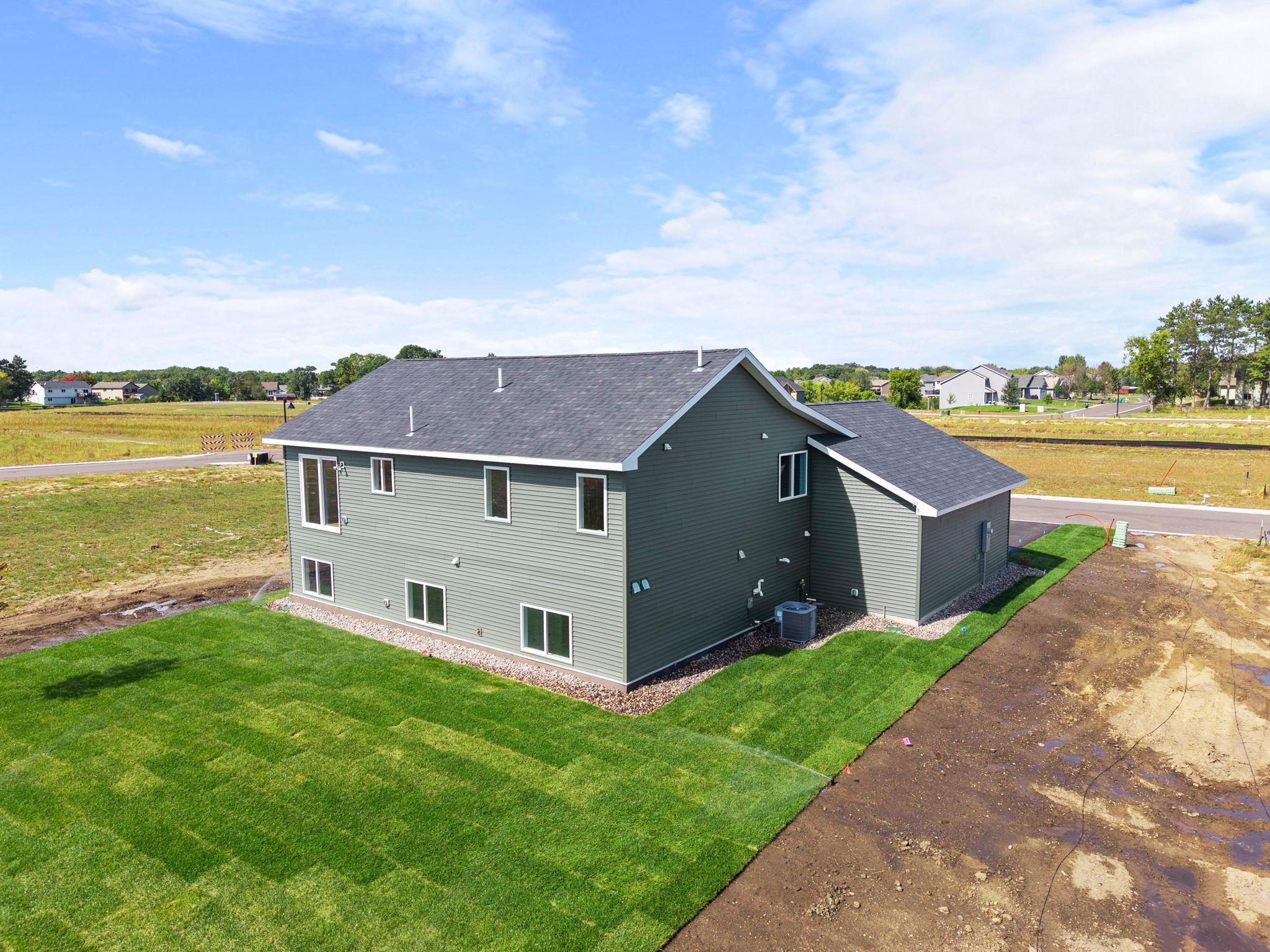 main property photo 74
