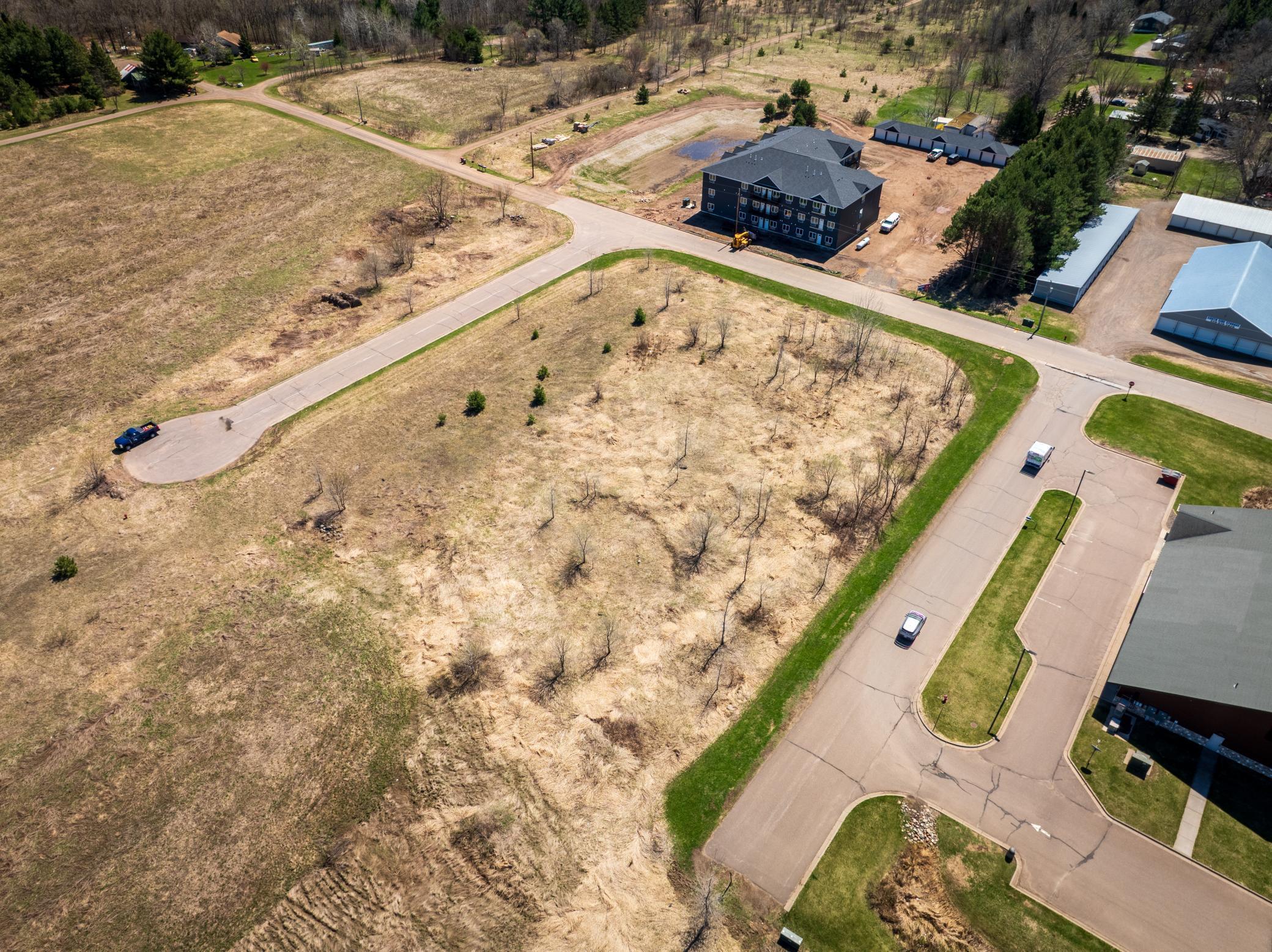 main property photo 4