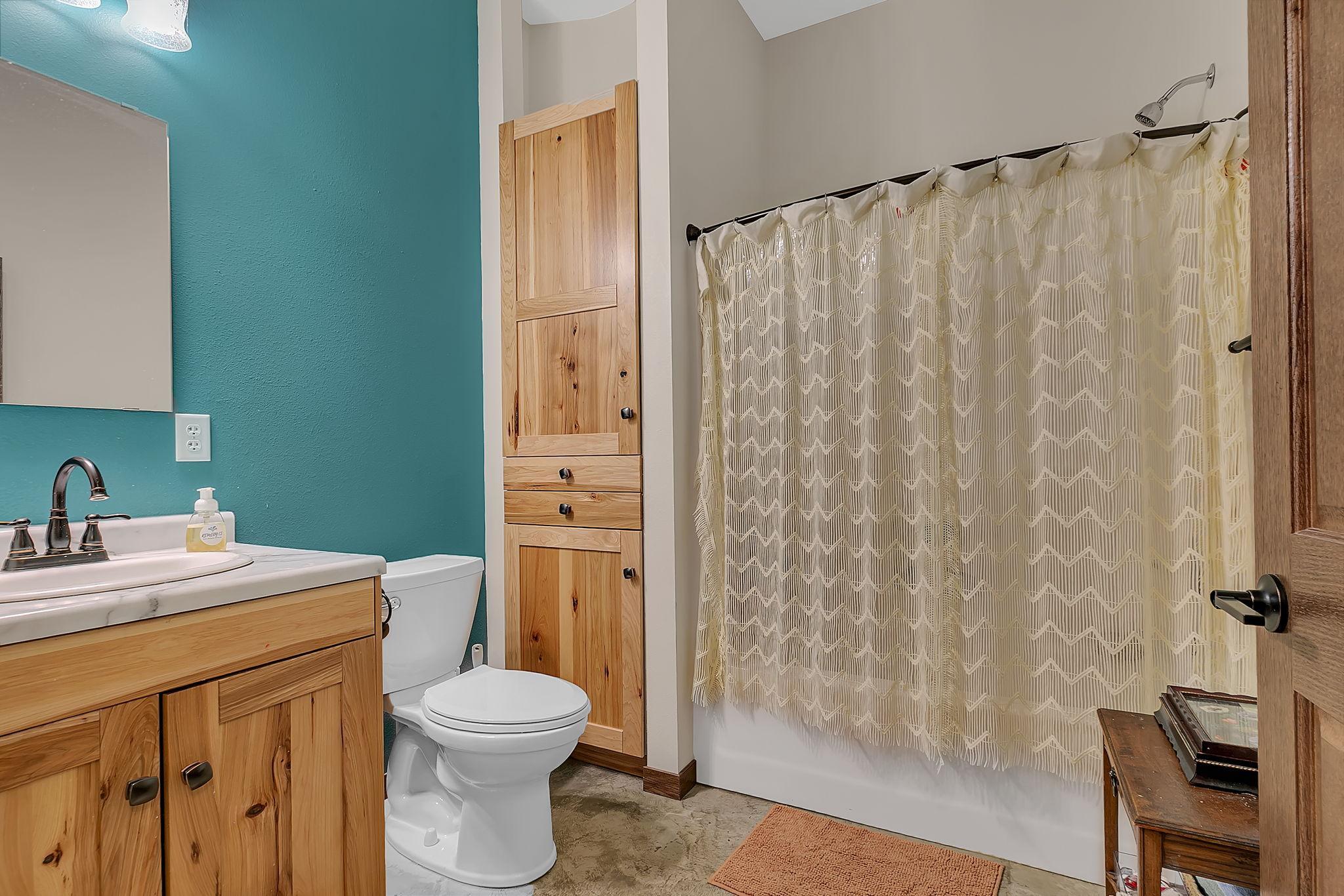 main property photo 74