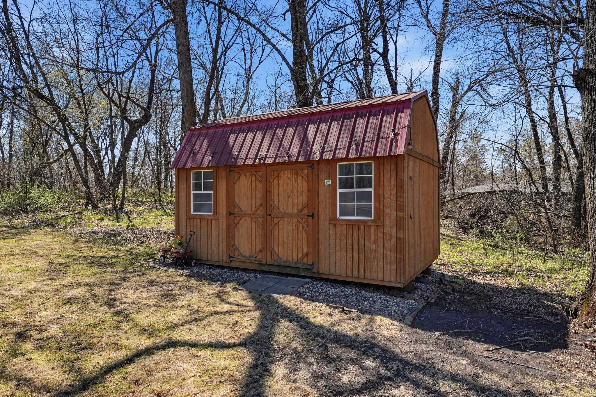 main property photo 21