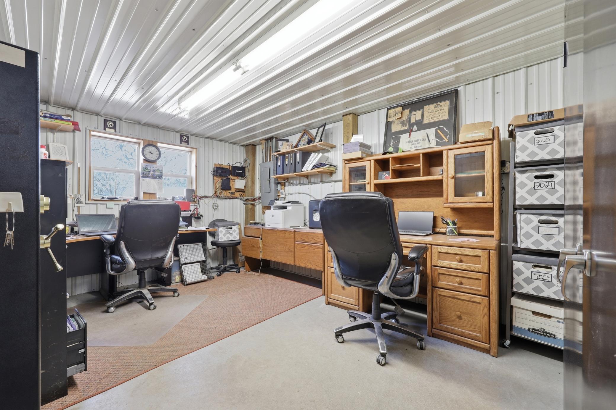 main property photo 37