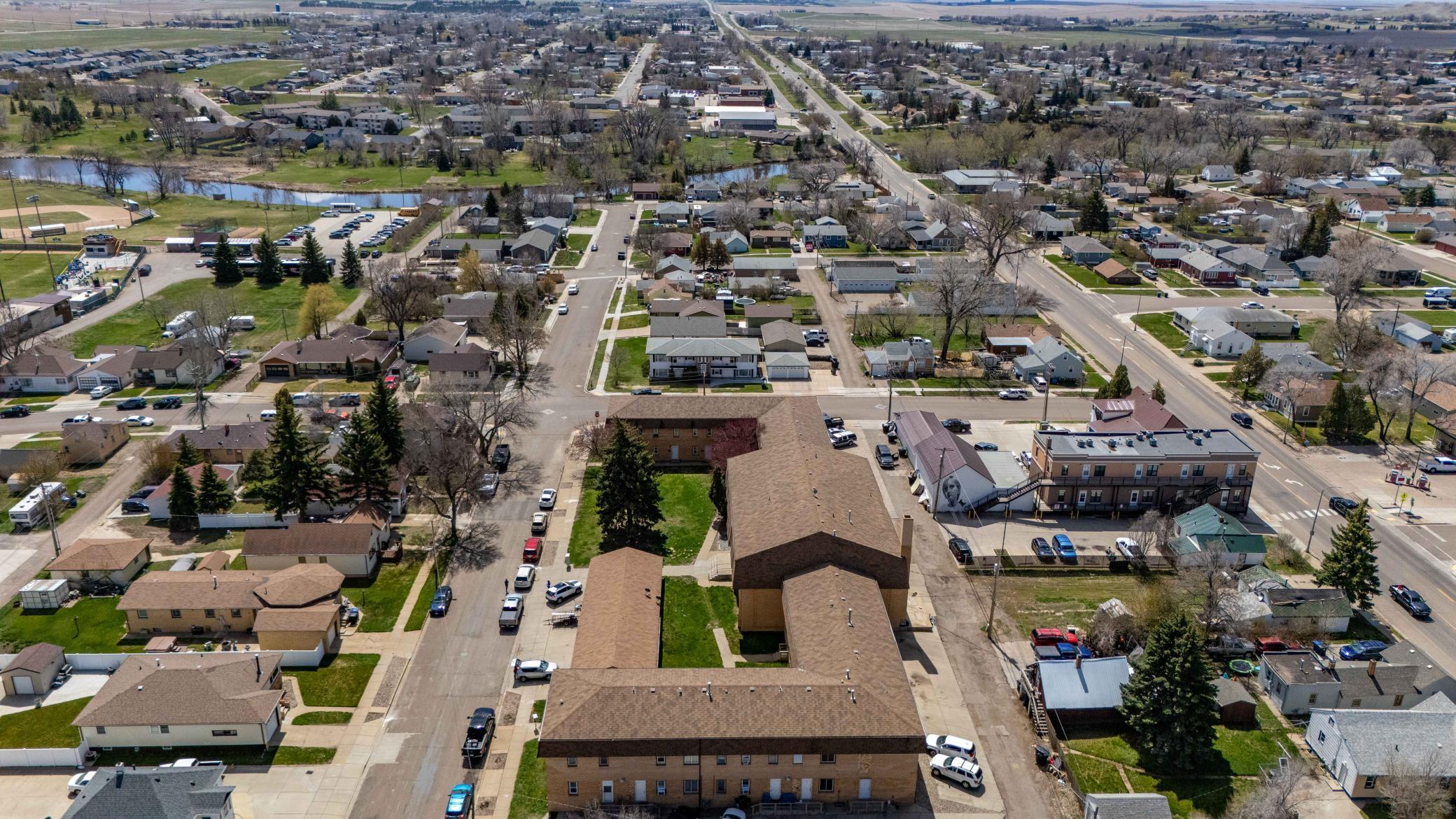 main property photo 8