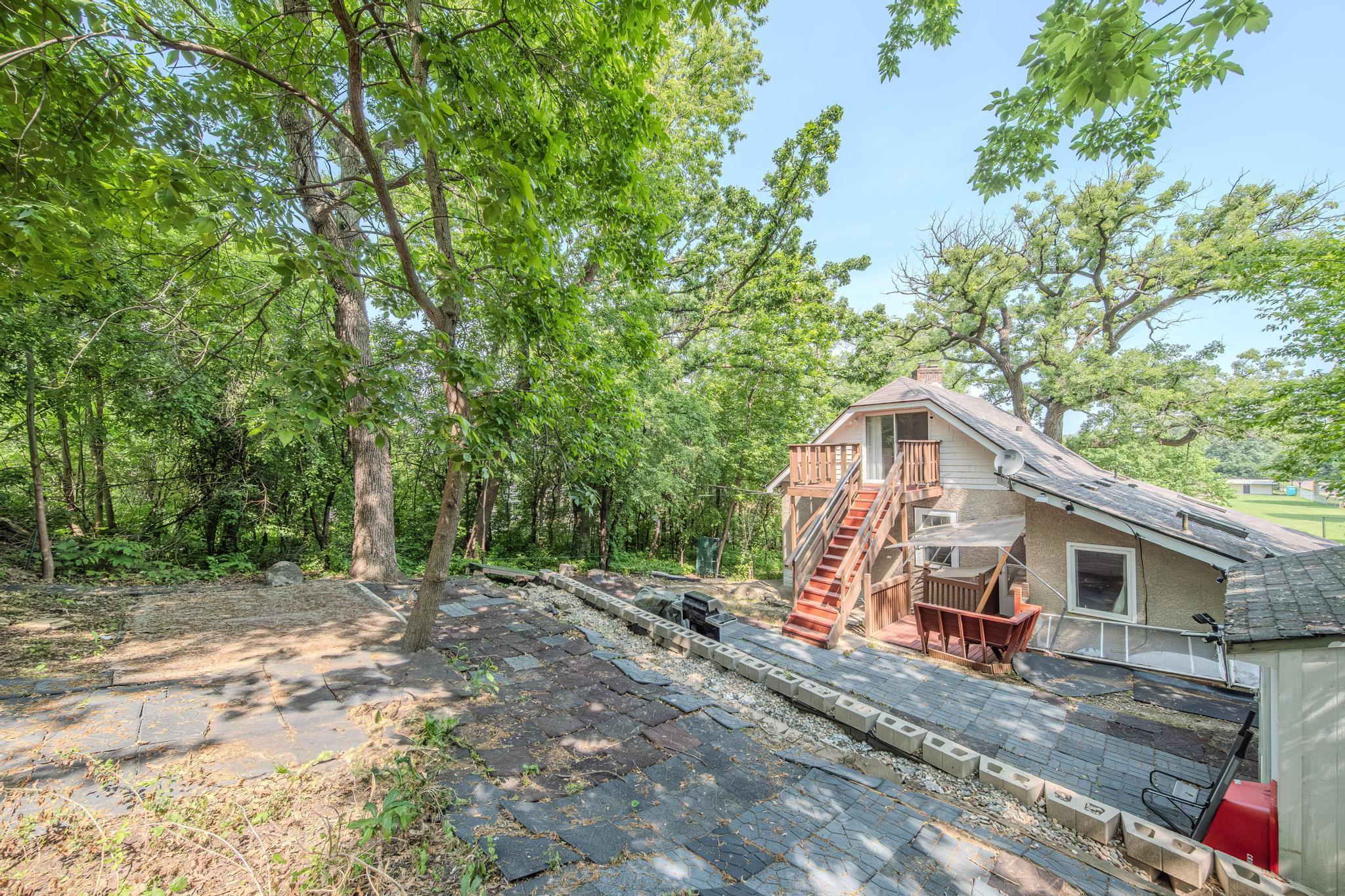 main property photo 44