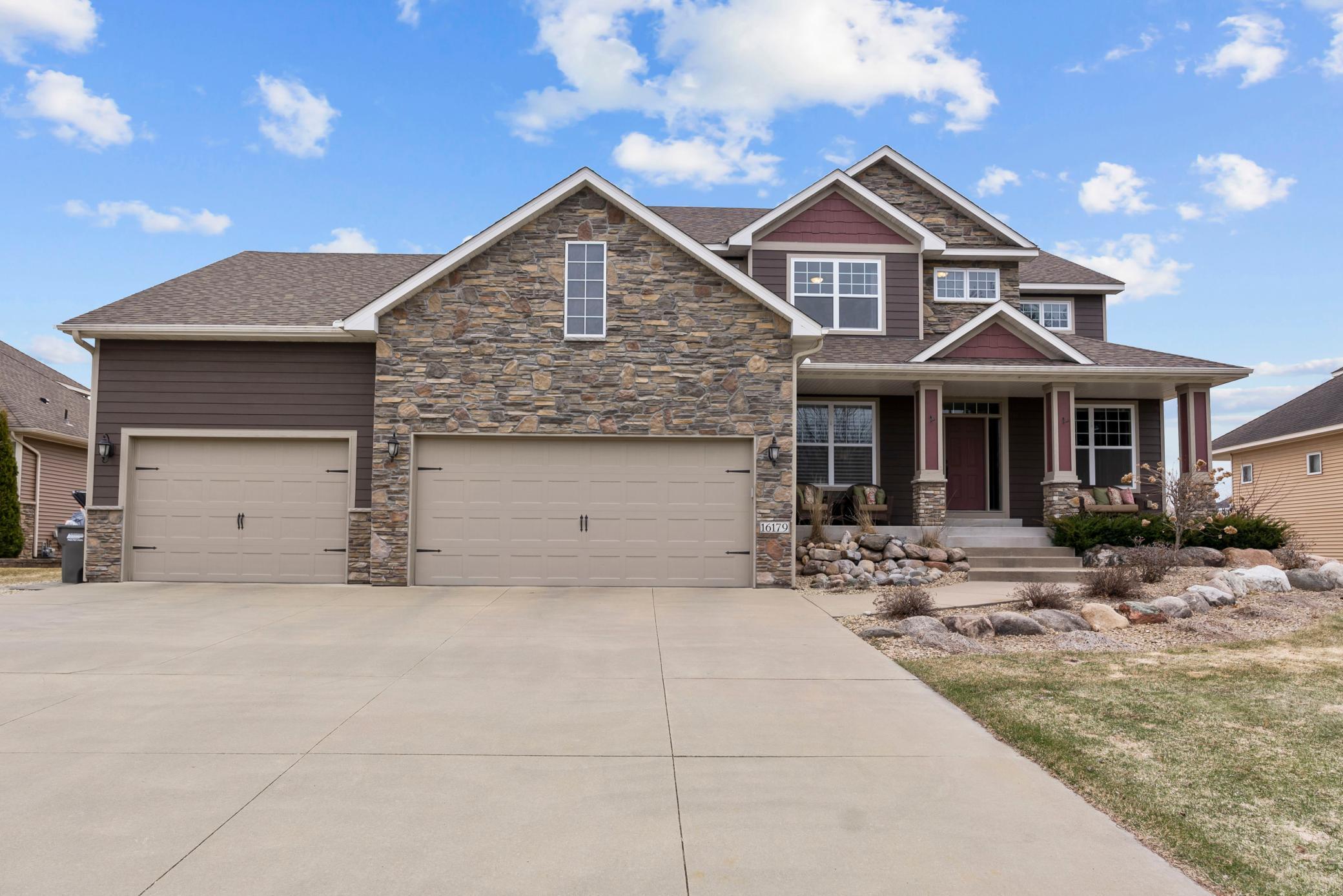 main property photo 3