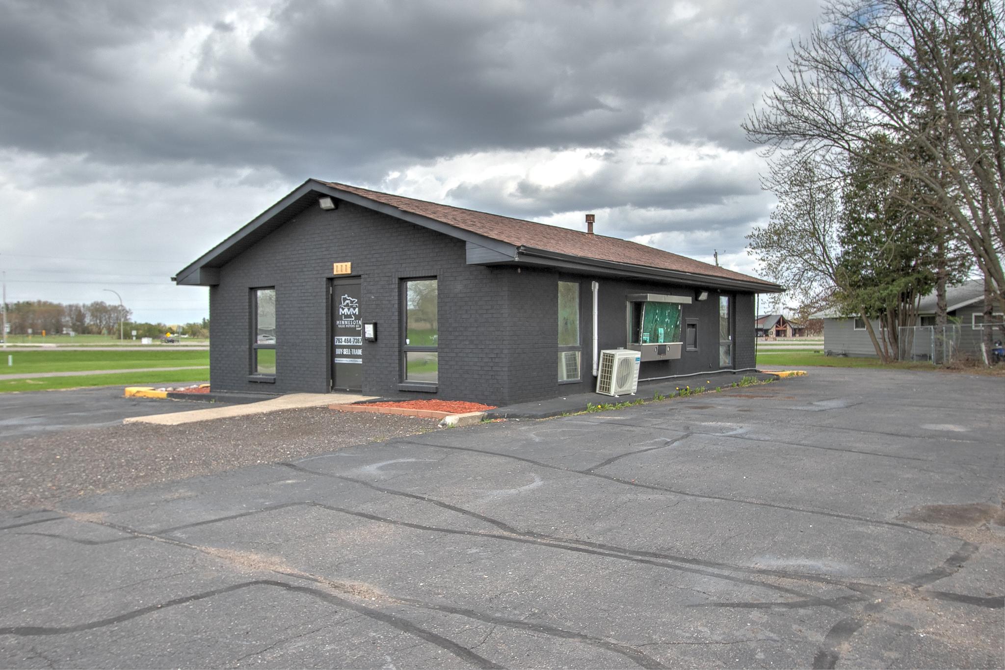 main property photo 13