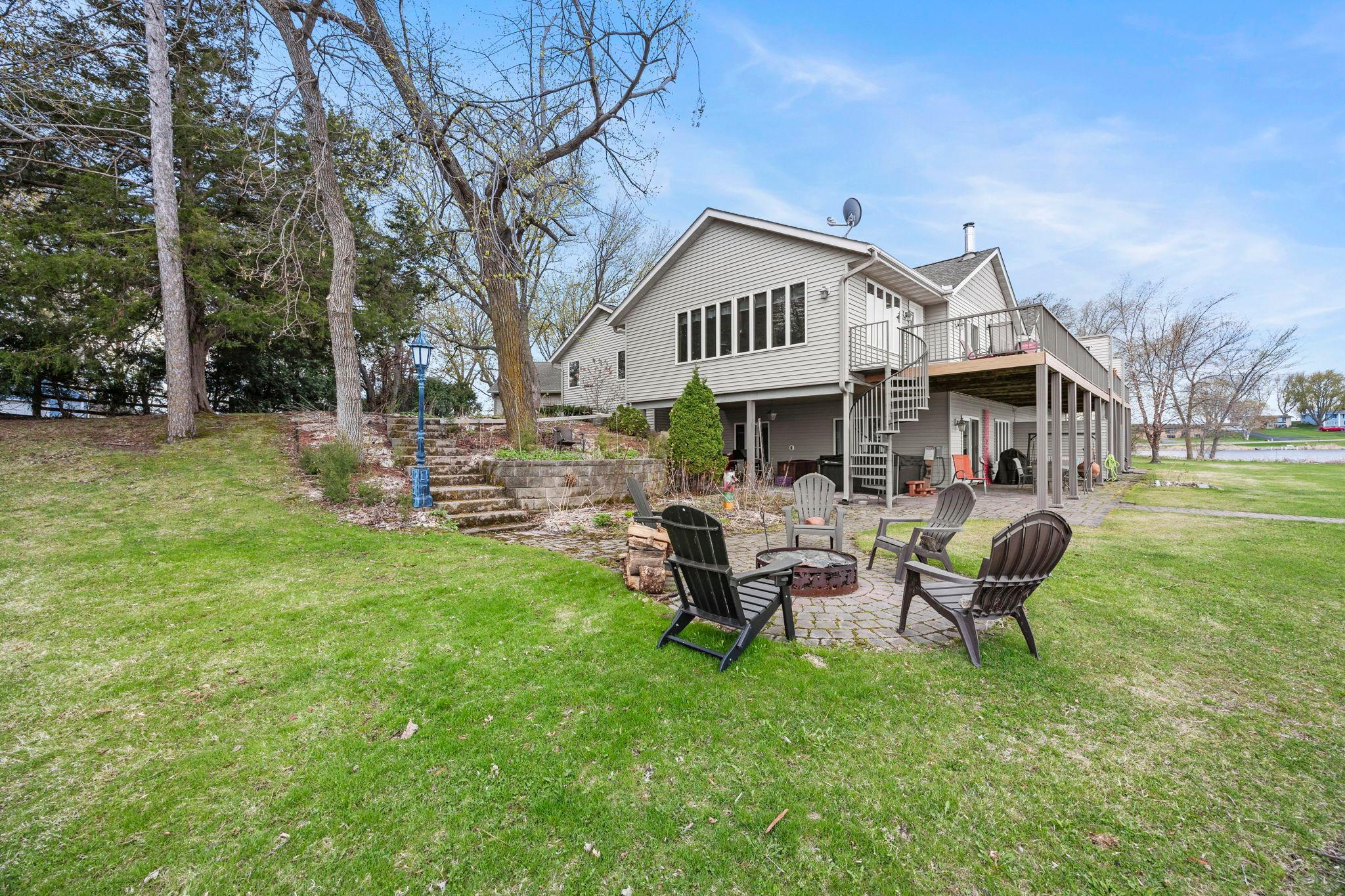 main property photo 43