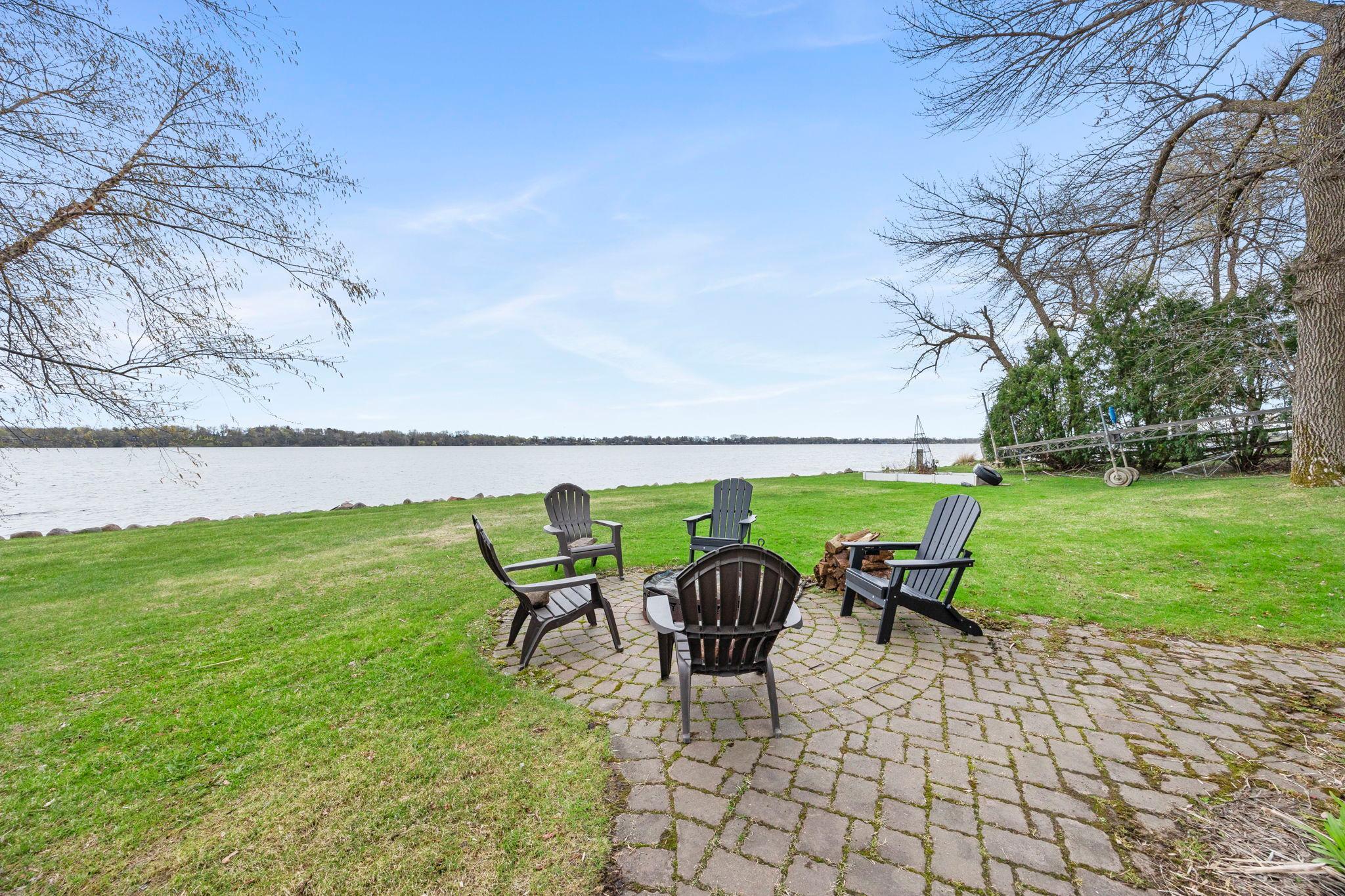 main property photo 44