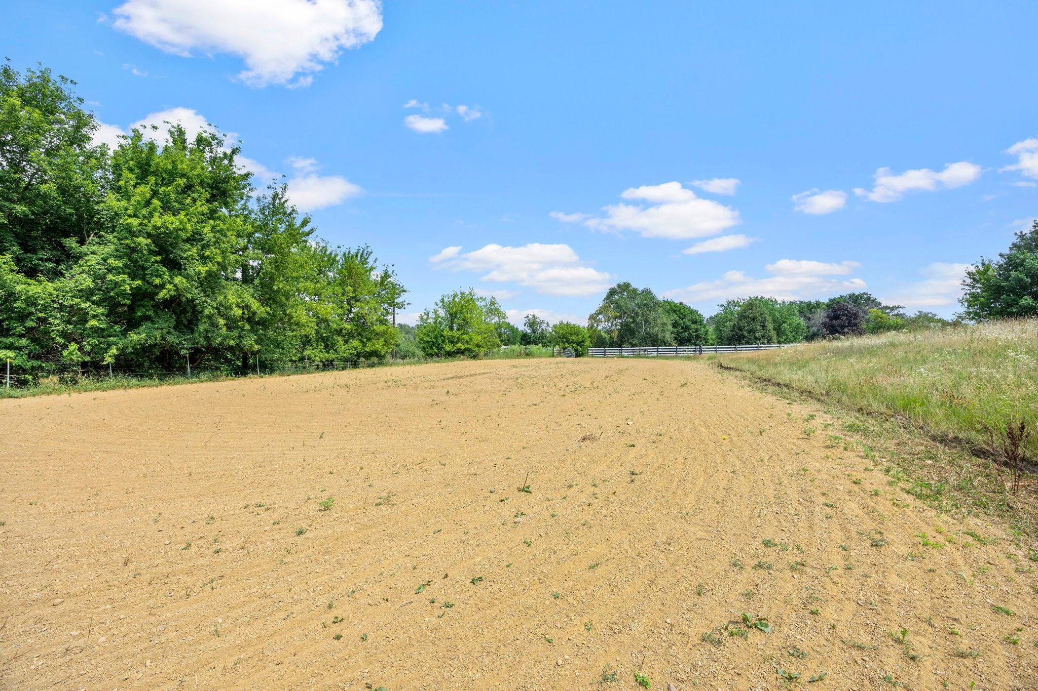 main property photo 83