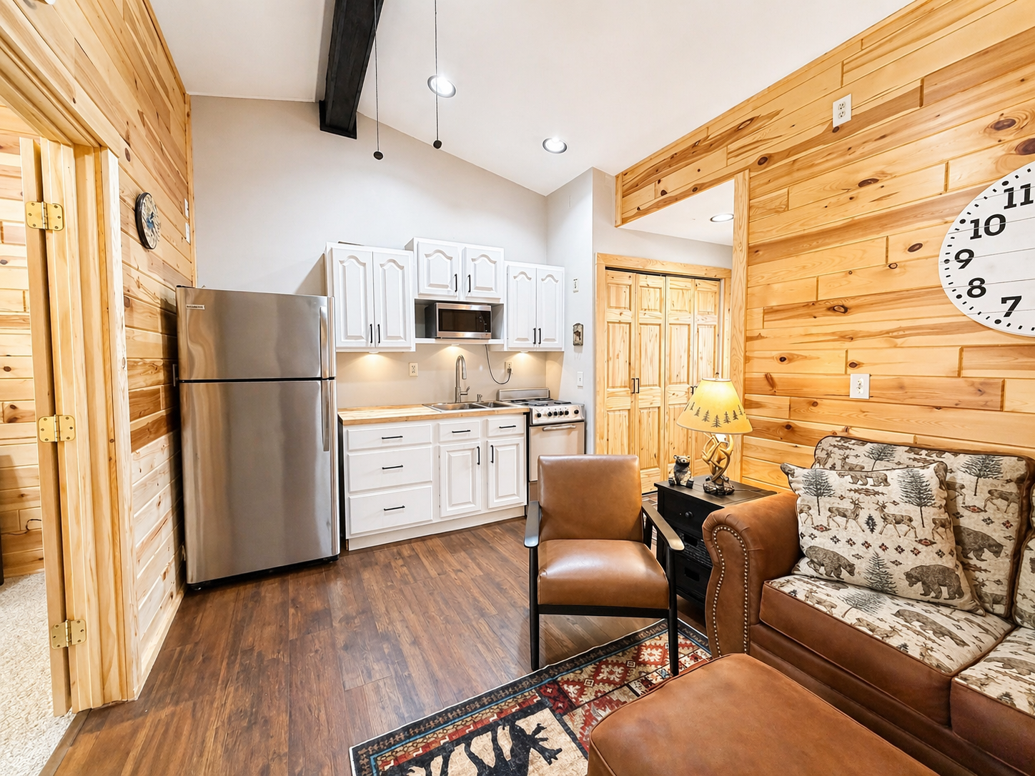 main property photo 5