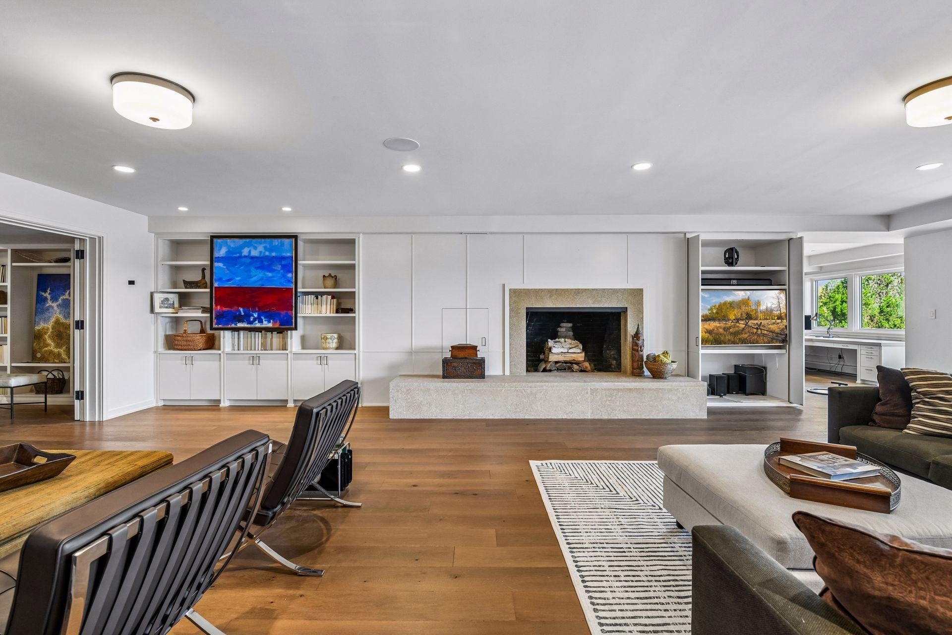 main property photo 76