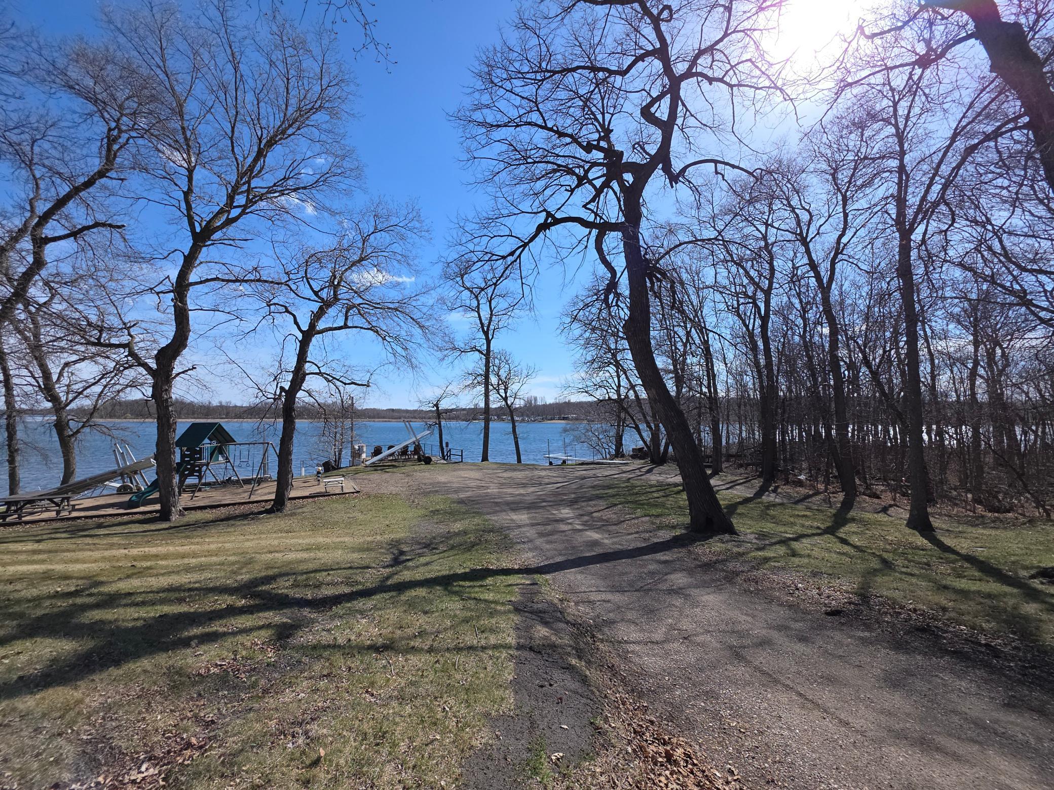 main property photo 21