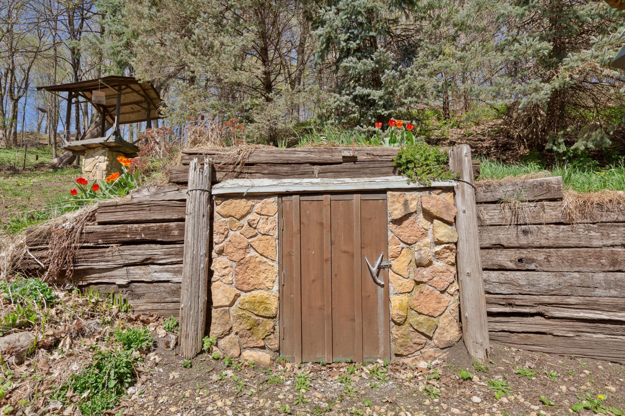 main property photo 15