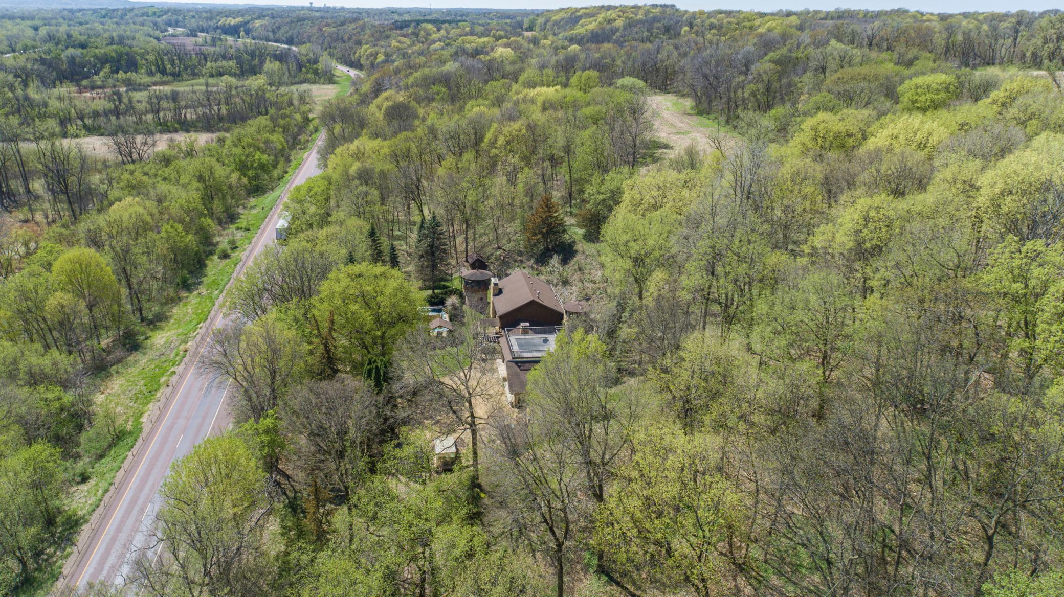 main property photo 79