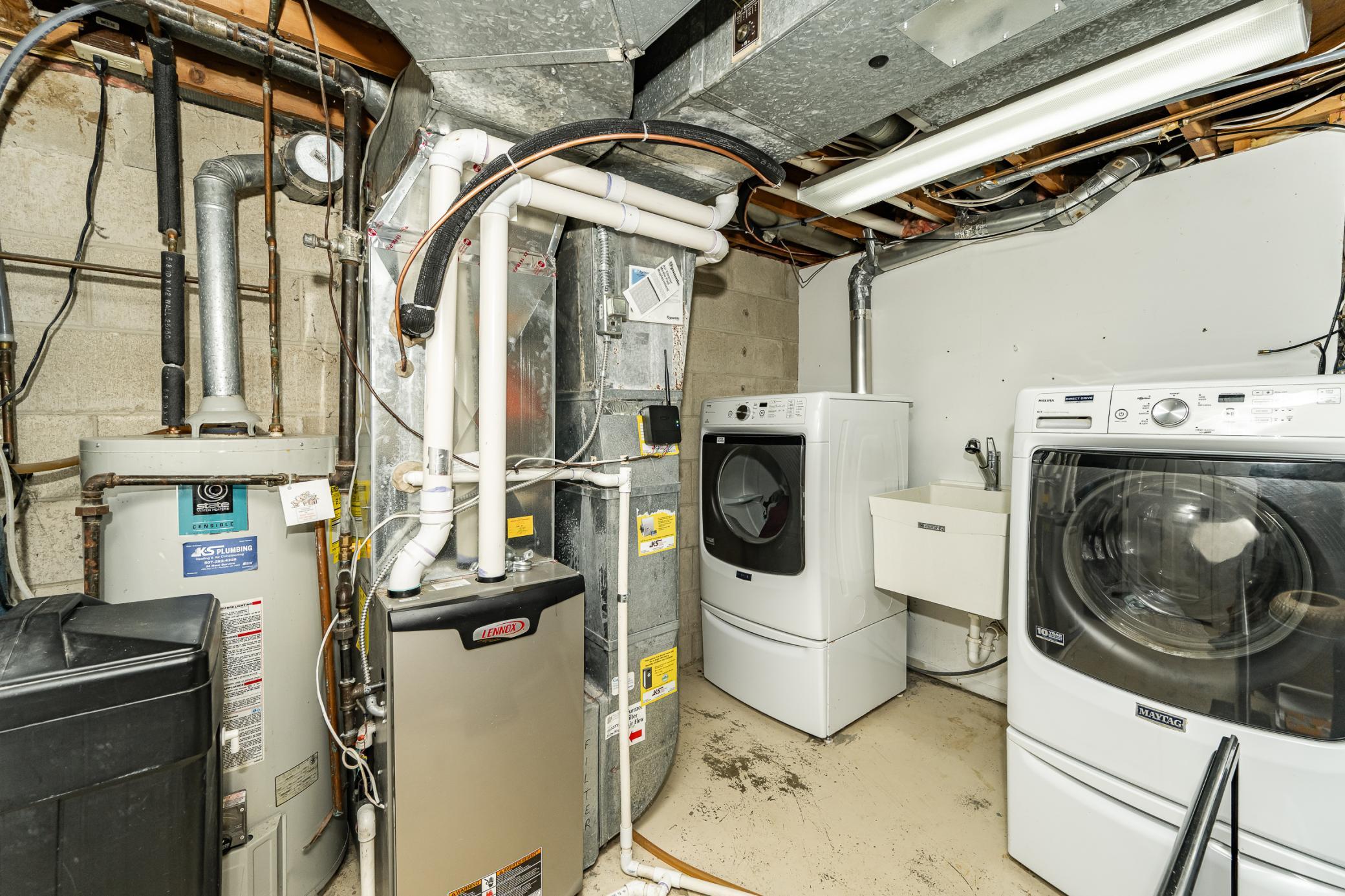 main property photo 24