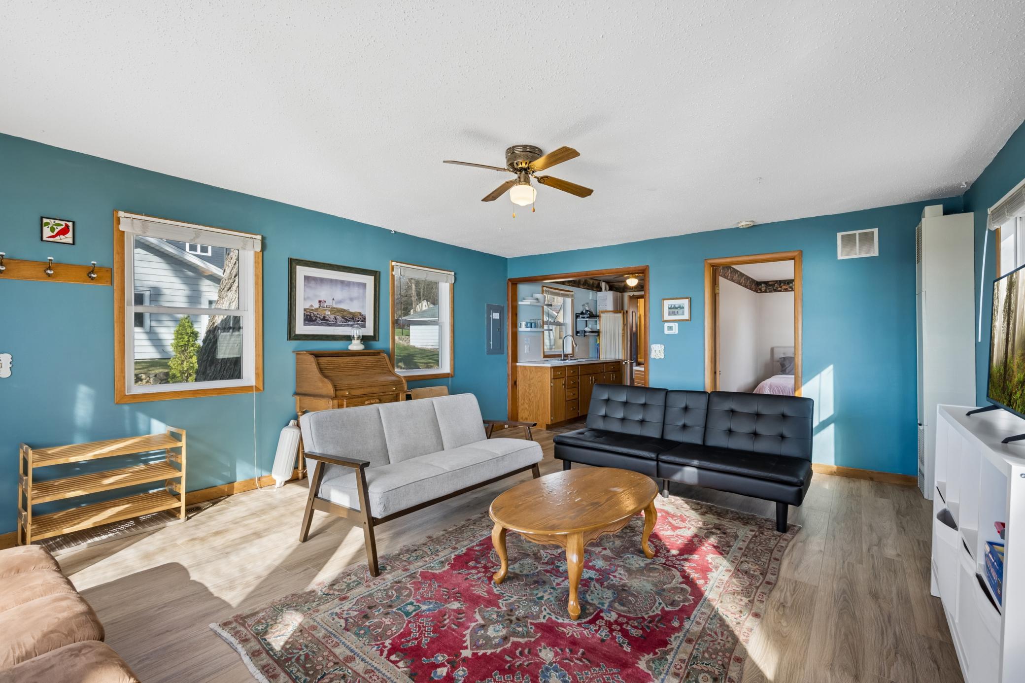 main property photo 4
