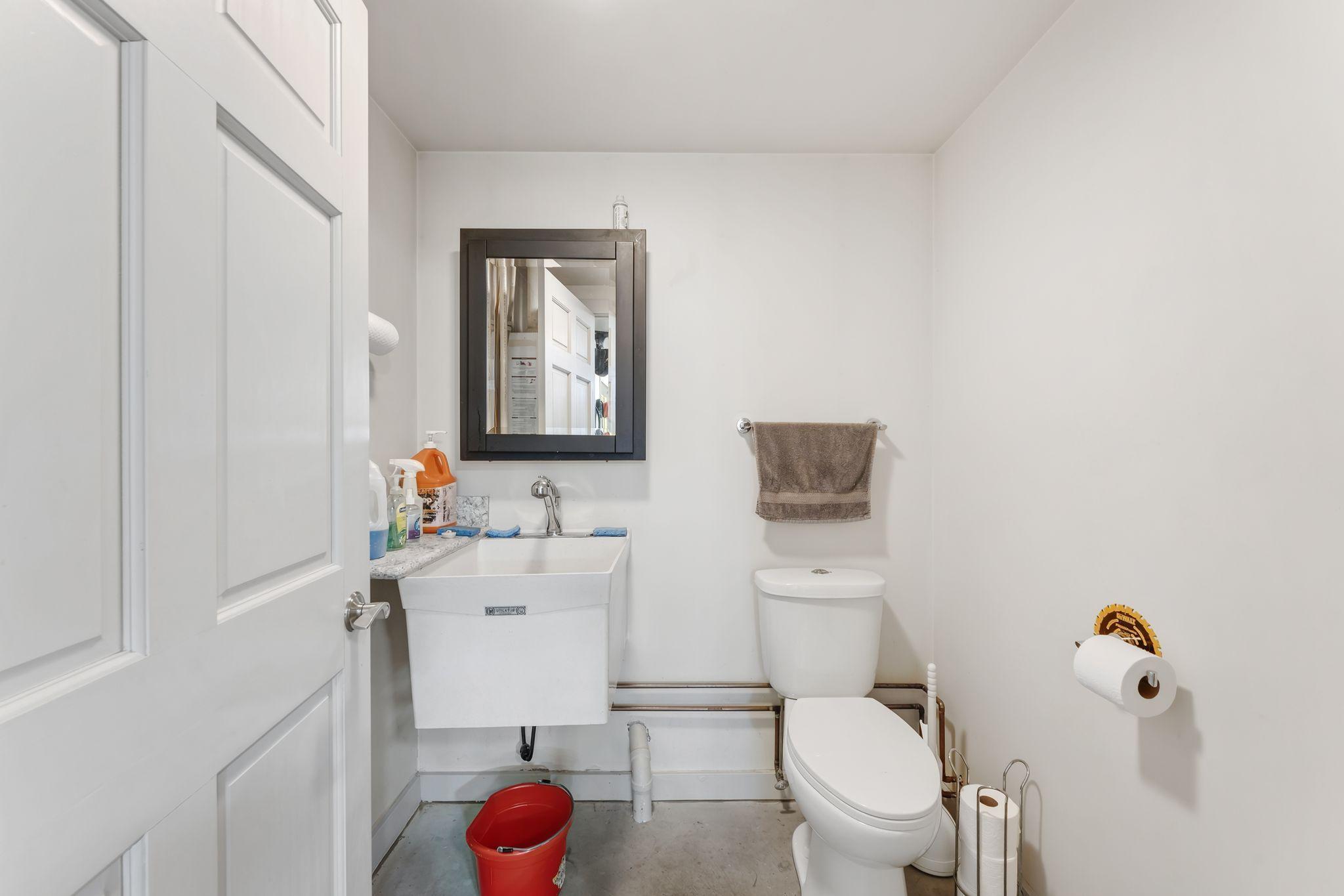 main property photo 67