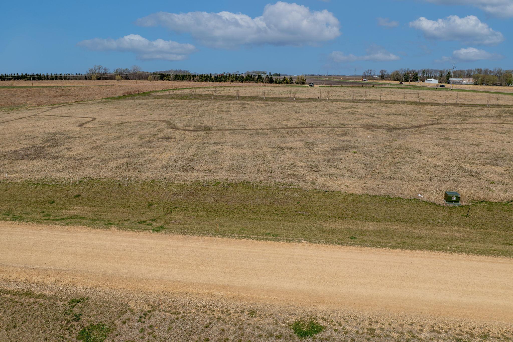 main property photo 17