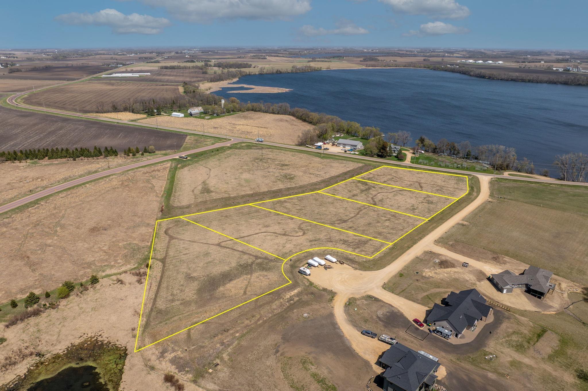 main property photo 21
