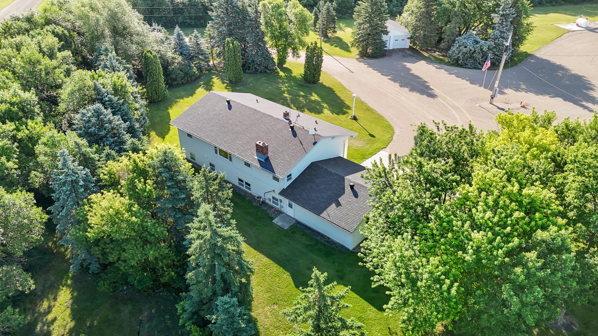 main property photo 45