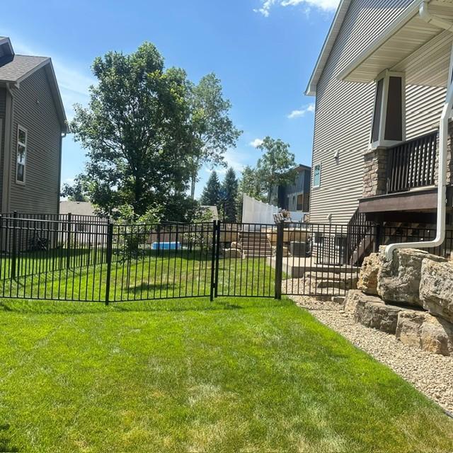 main property photo 46