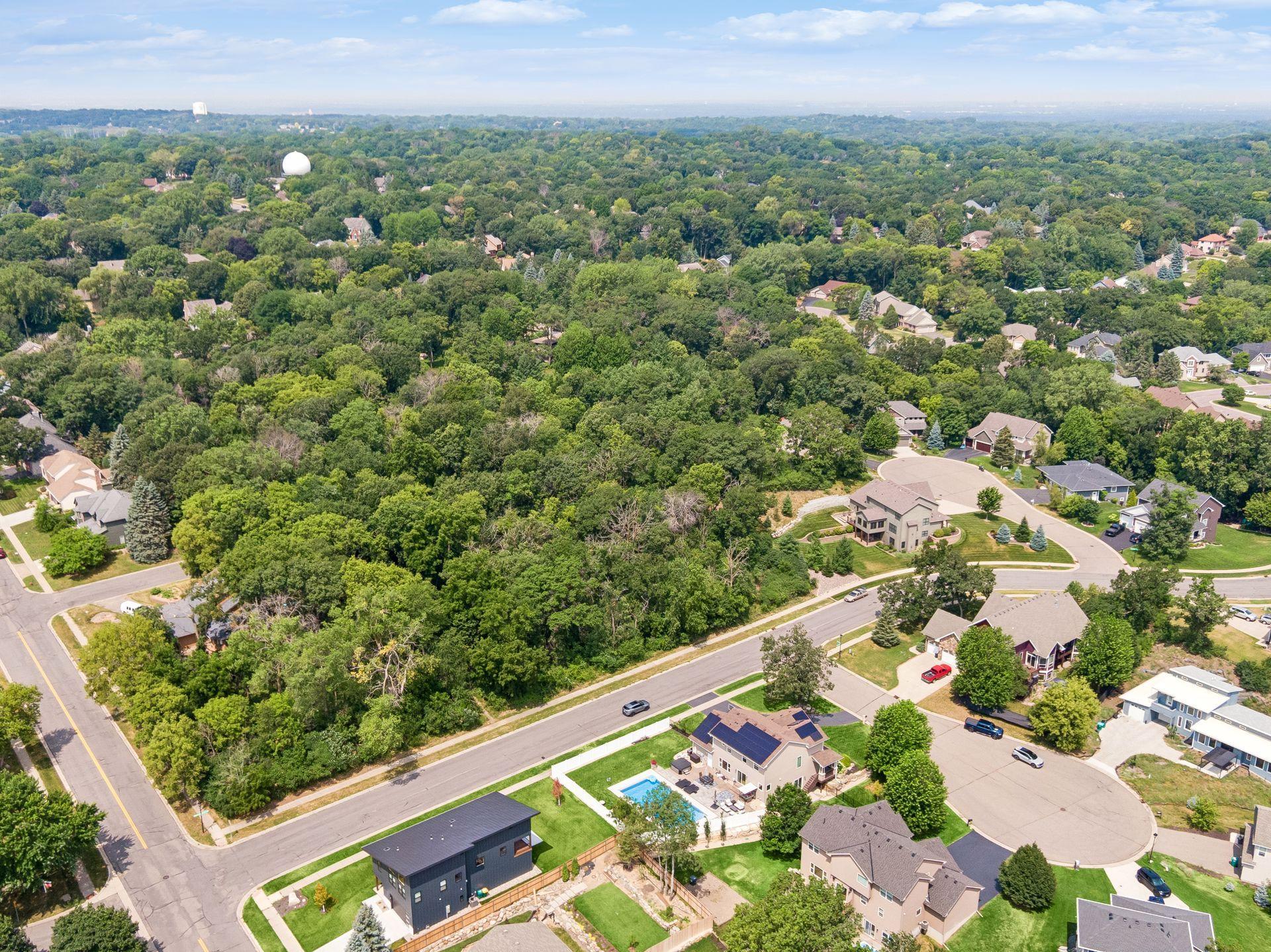 main property photo 51