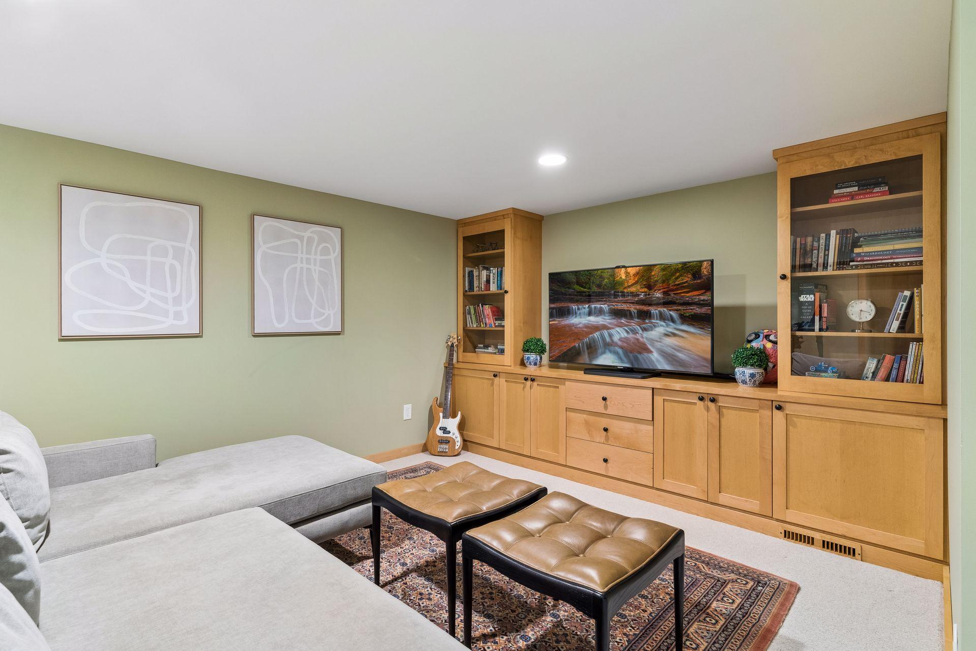 main property photo 76