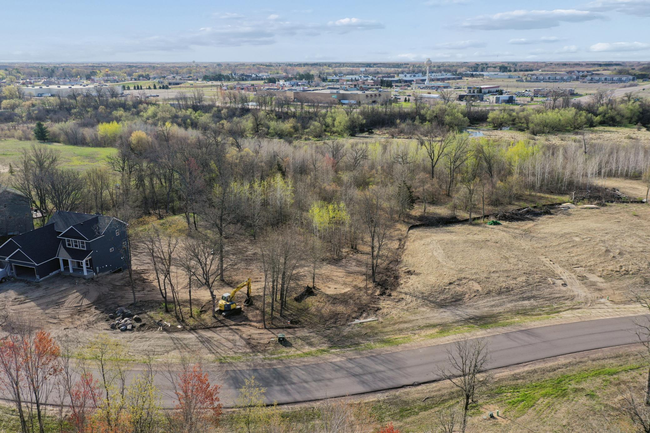 main property photo 15