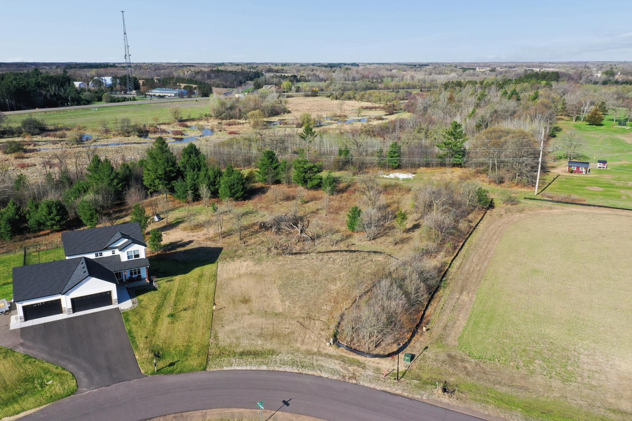main property photo 18