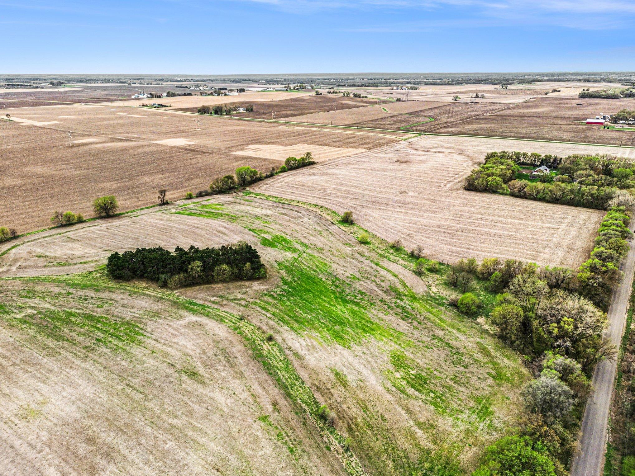 main property photo 9