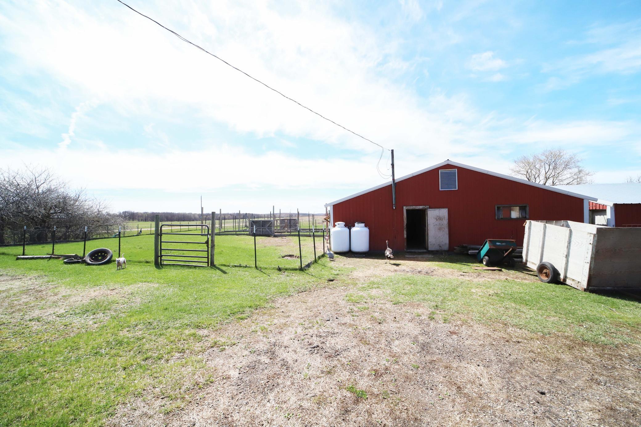 main property photo 29