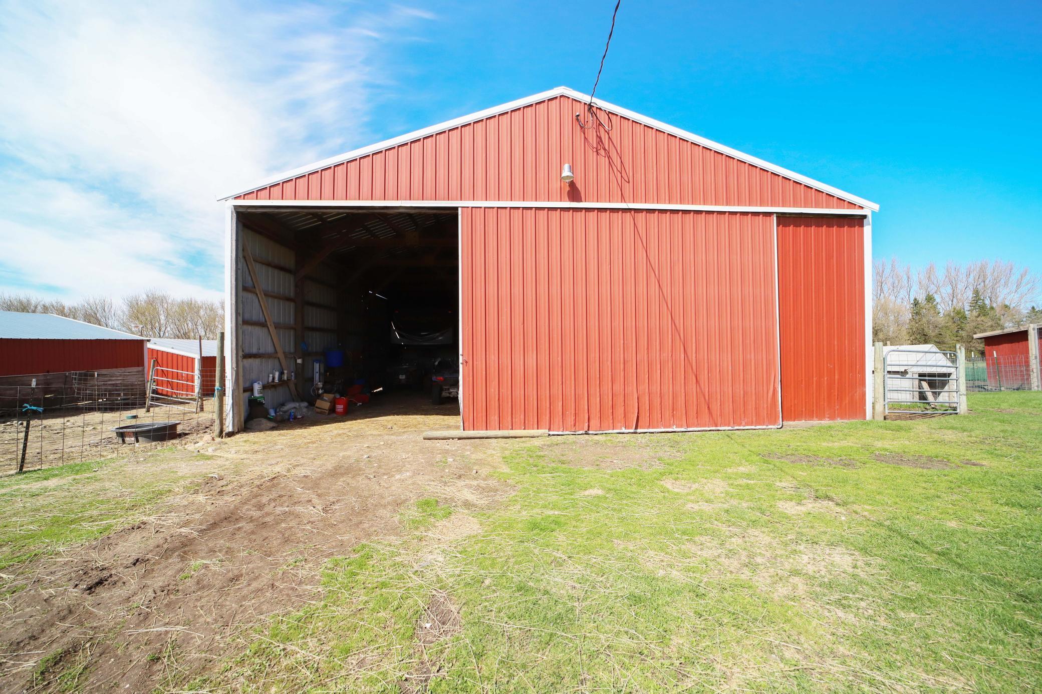 main property photo 37
