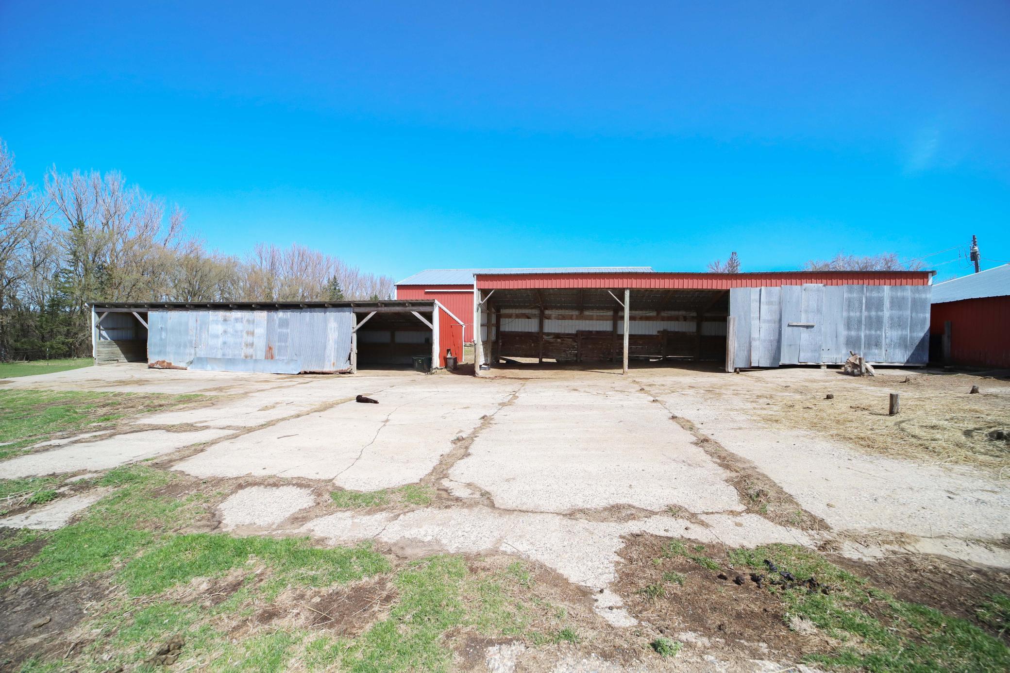 main property photo 44