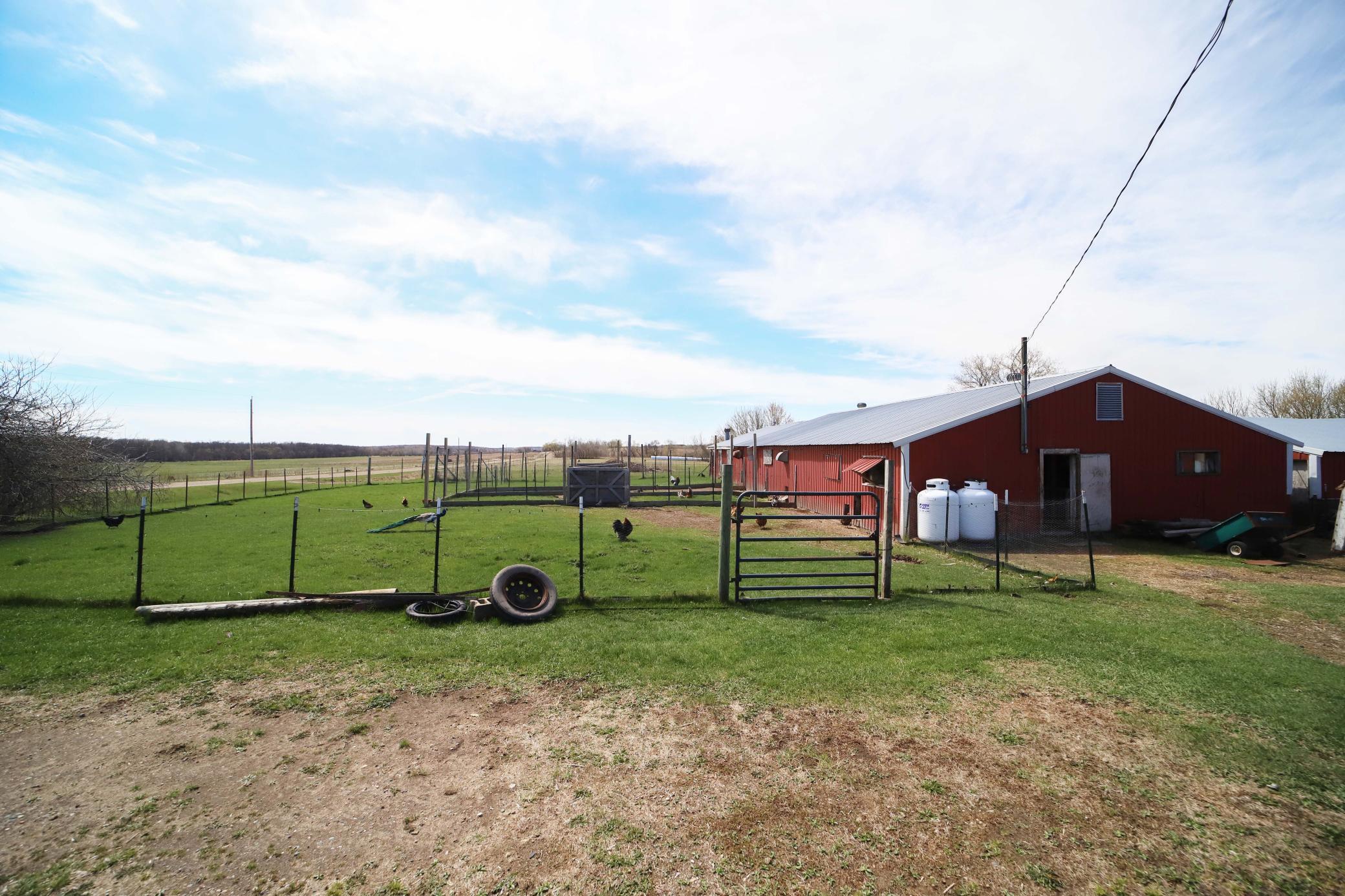 main property photo 46