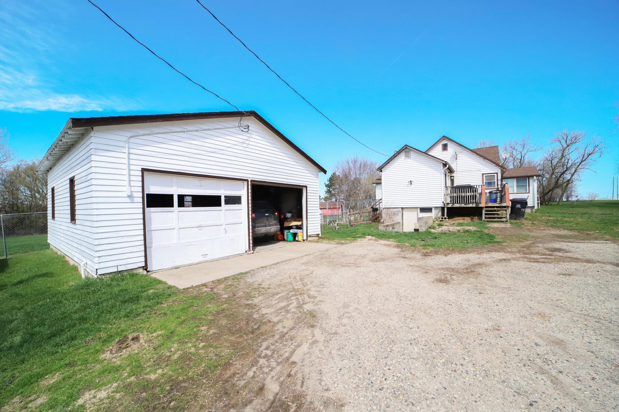 main property photo 49