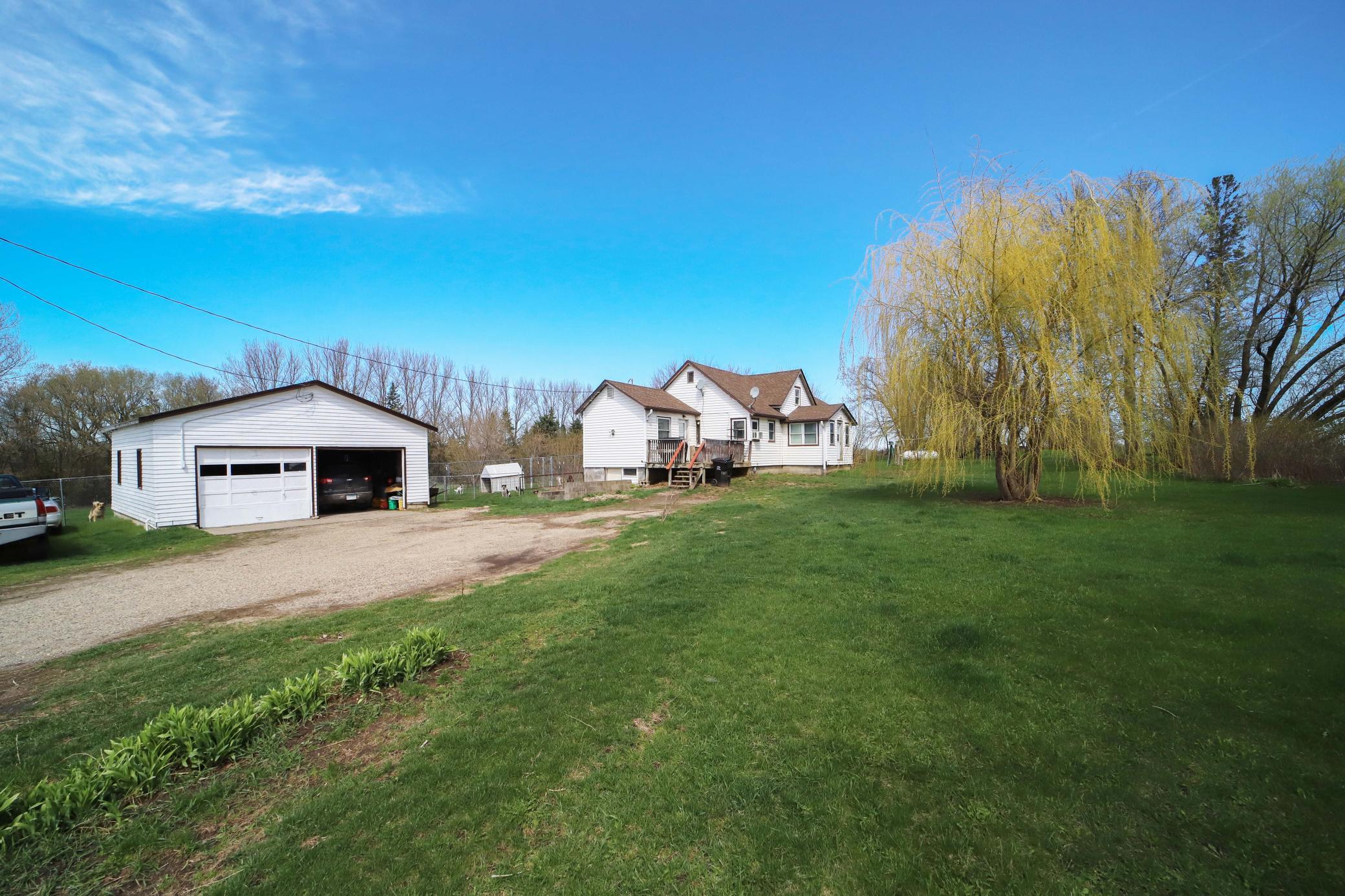 main property photo 50
