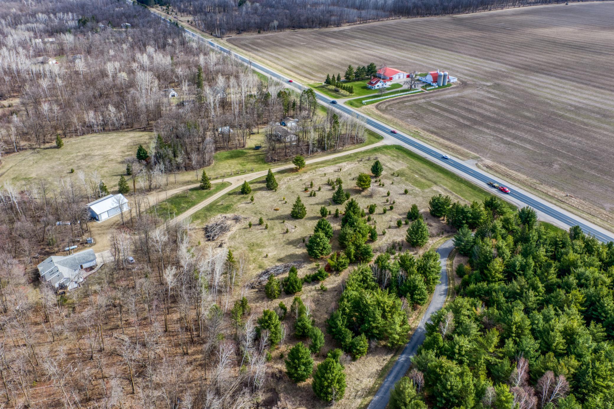 main property photo 19