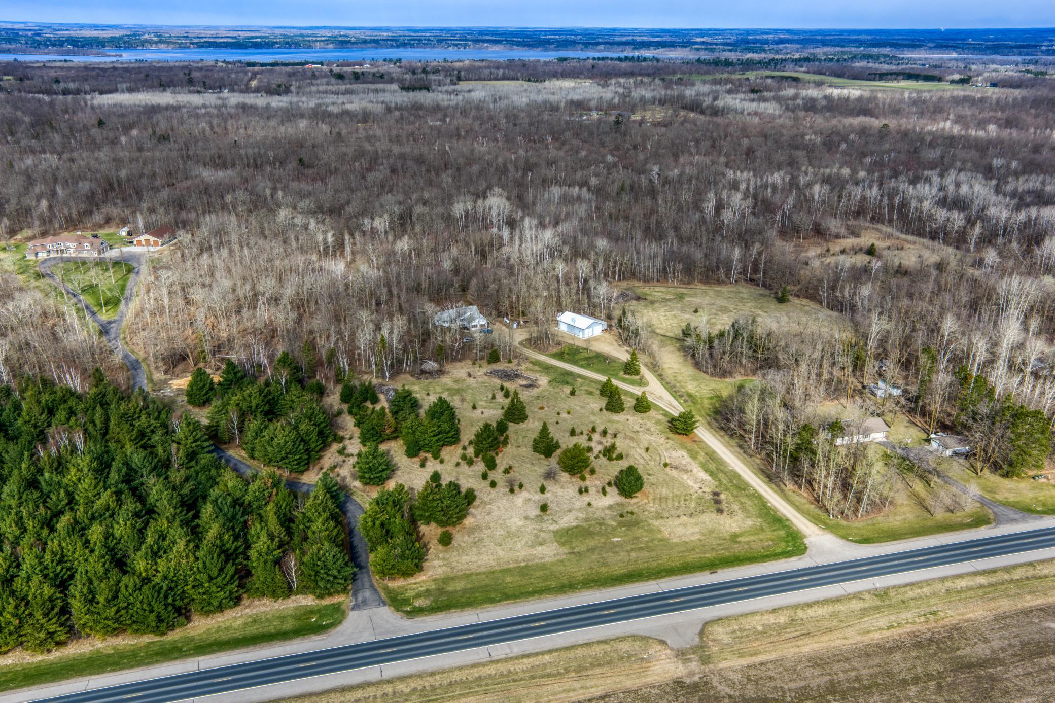 main property photo 9