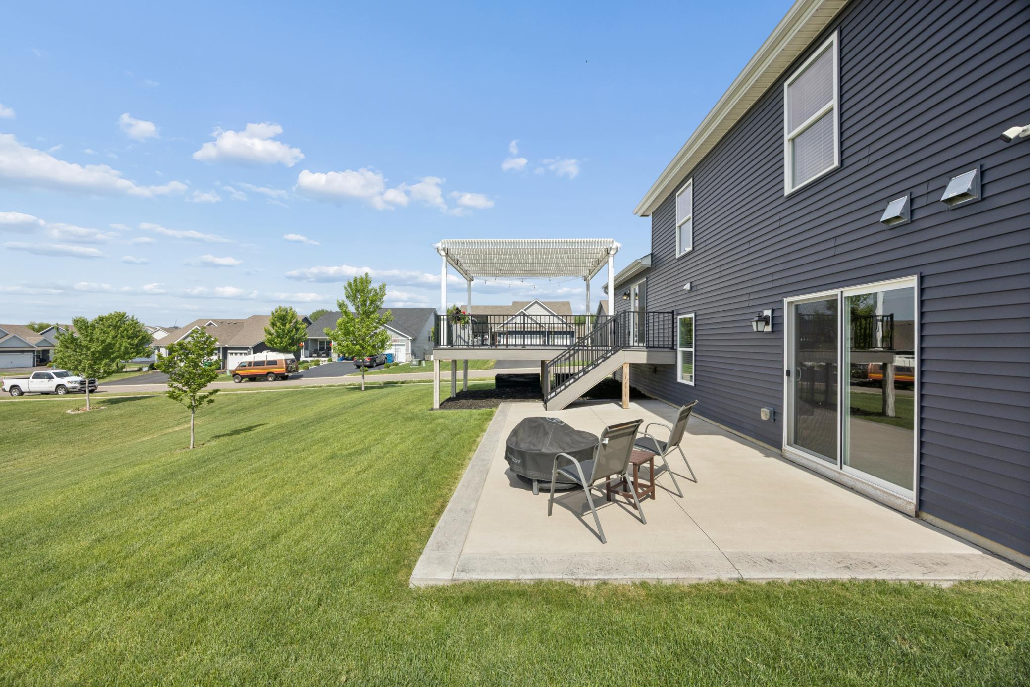 main property photo 39