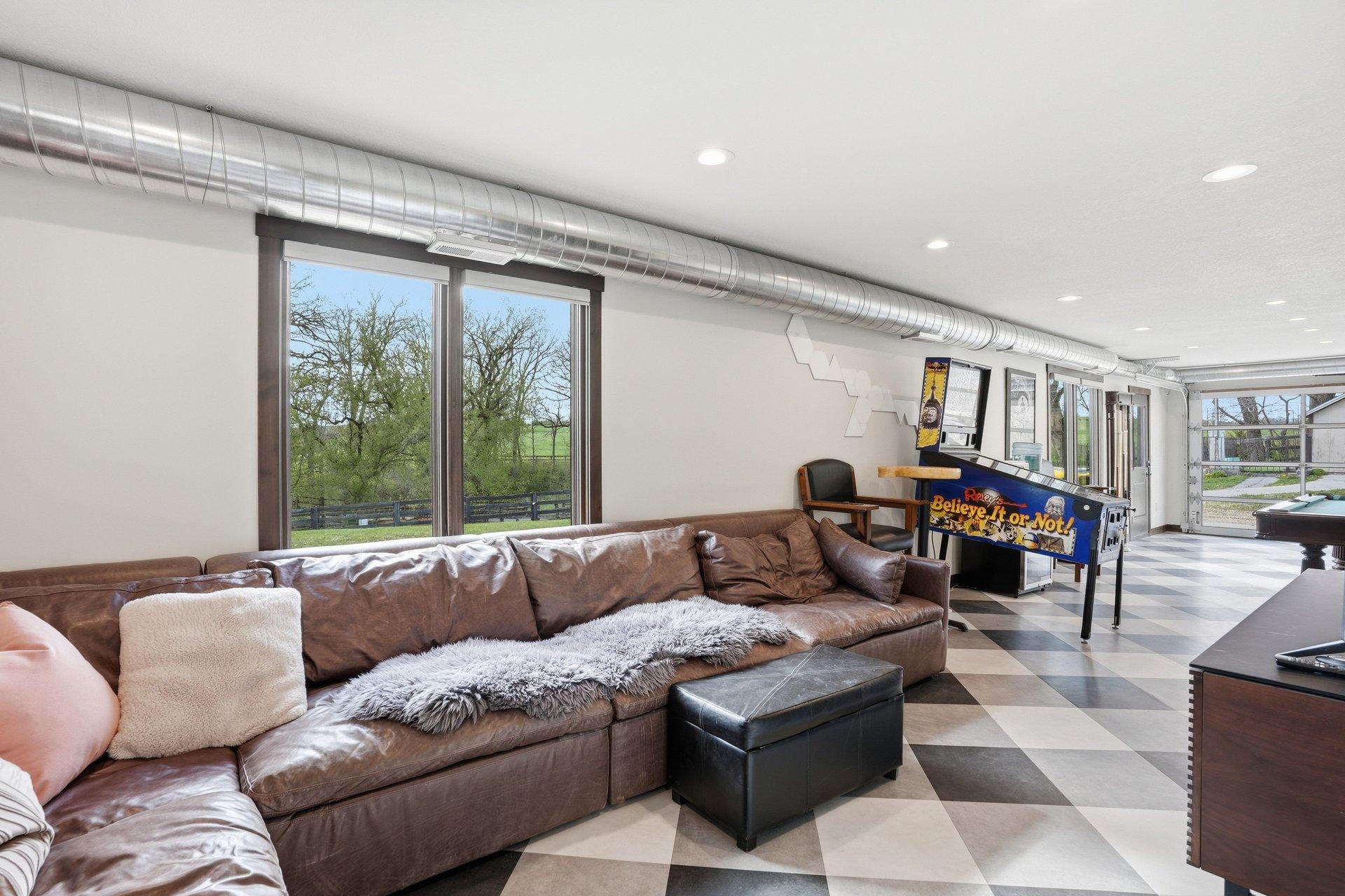 main property photo 75
