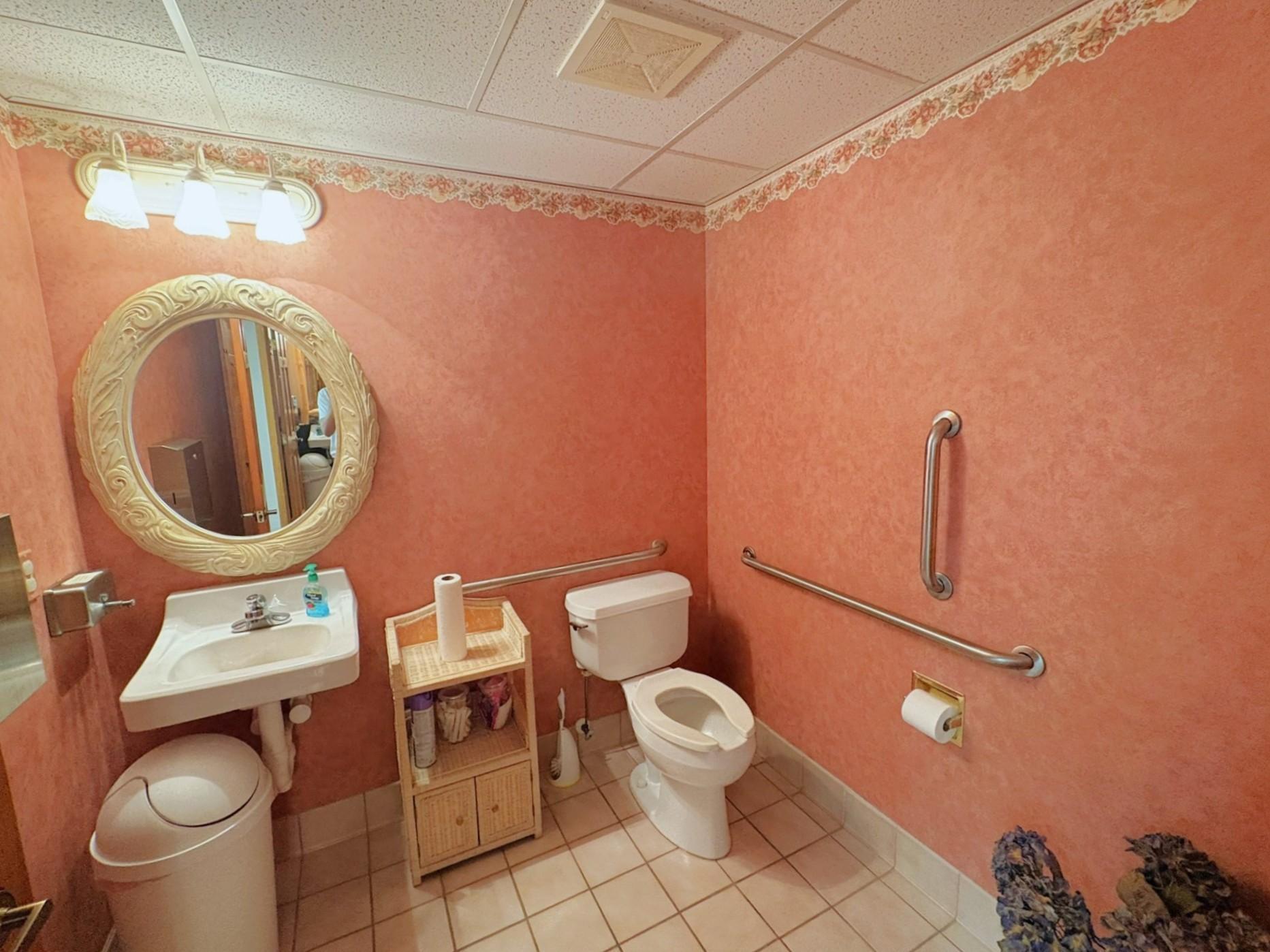 main property photo 24