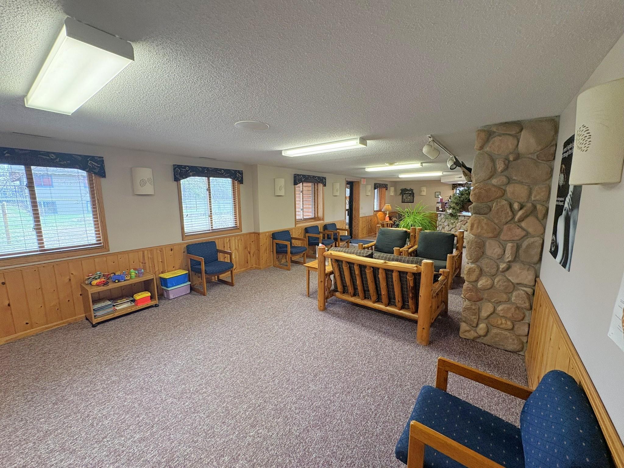 main property photo 8