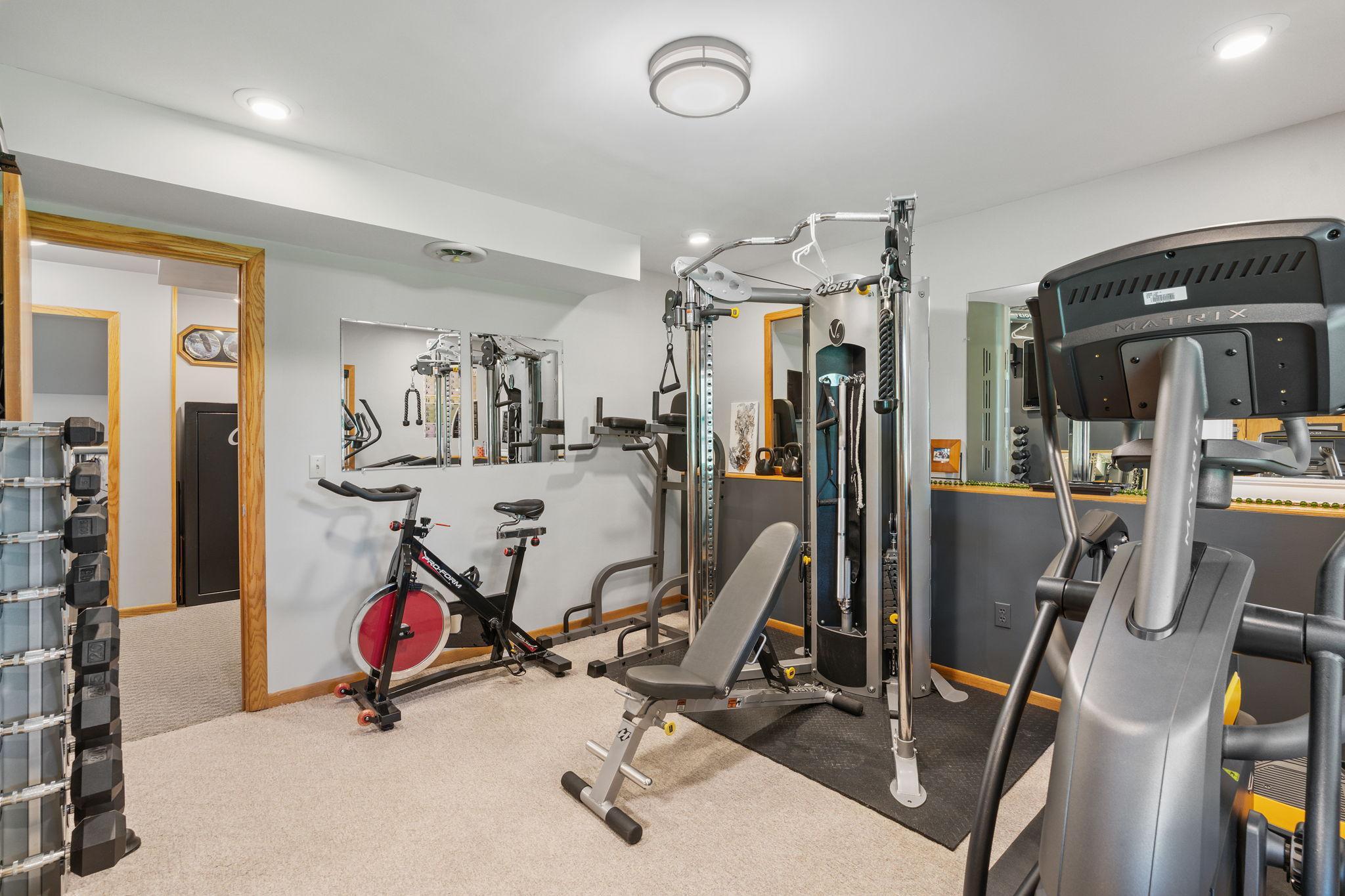 main property photo 19