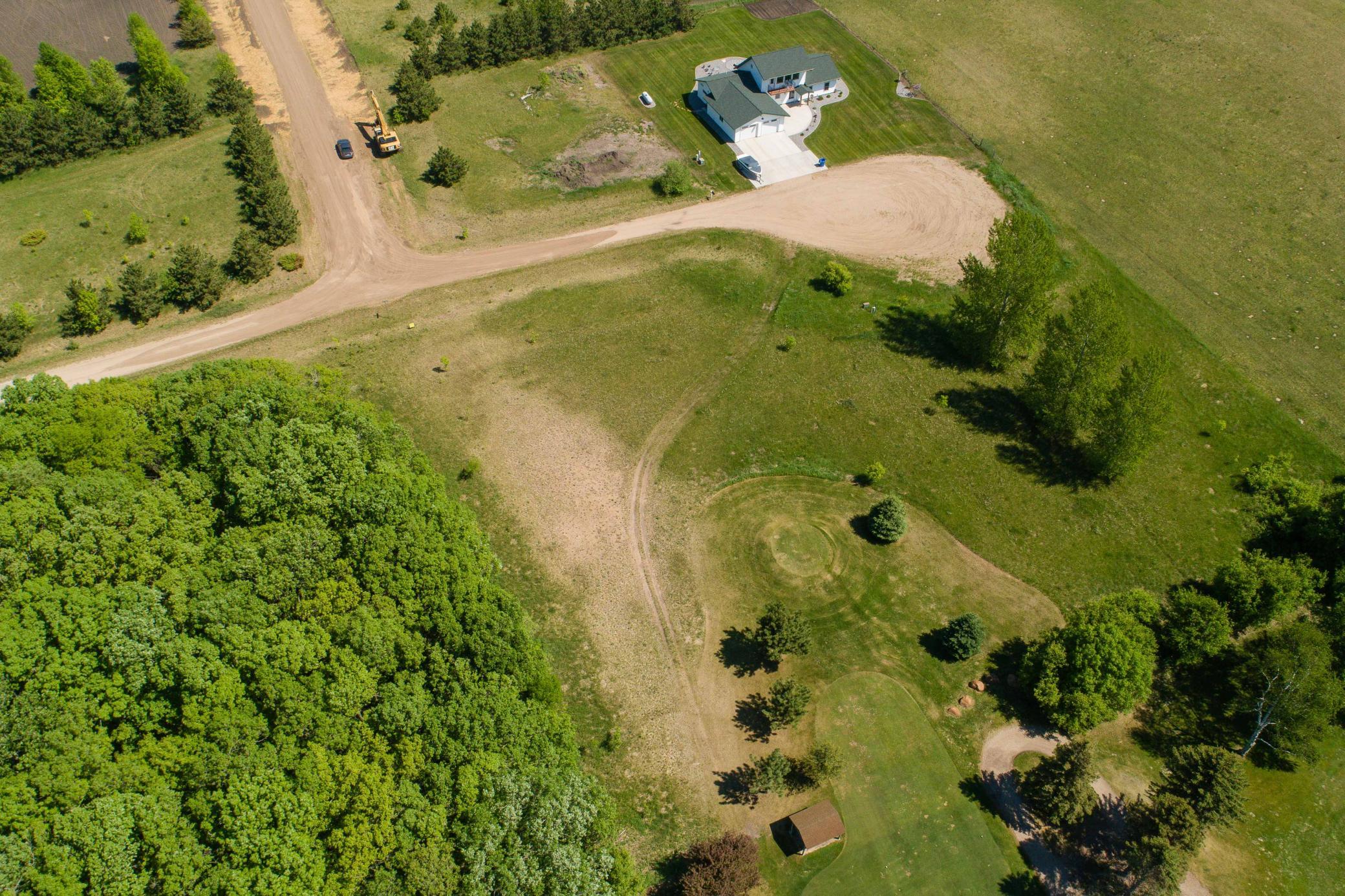 main property photo 10