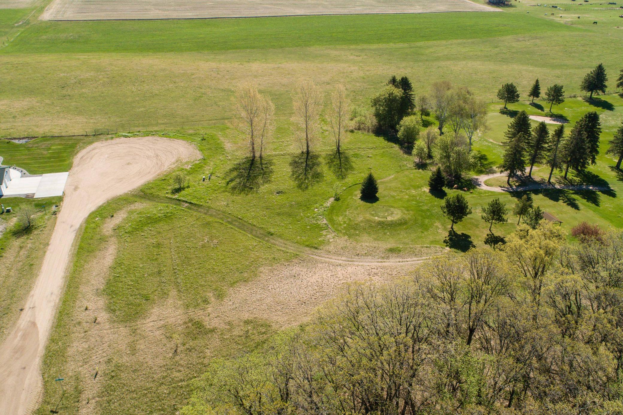 main property photo 10