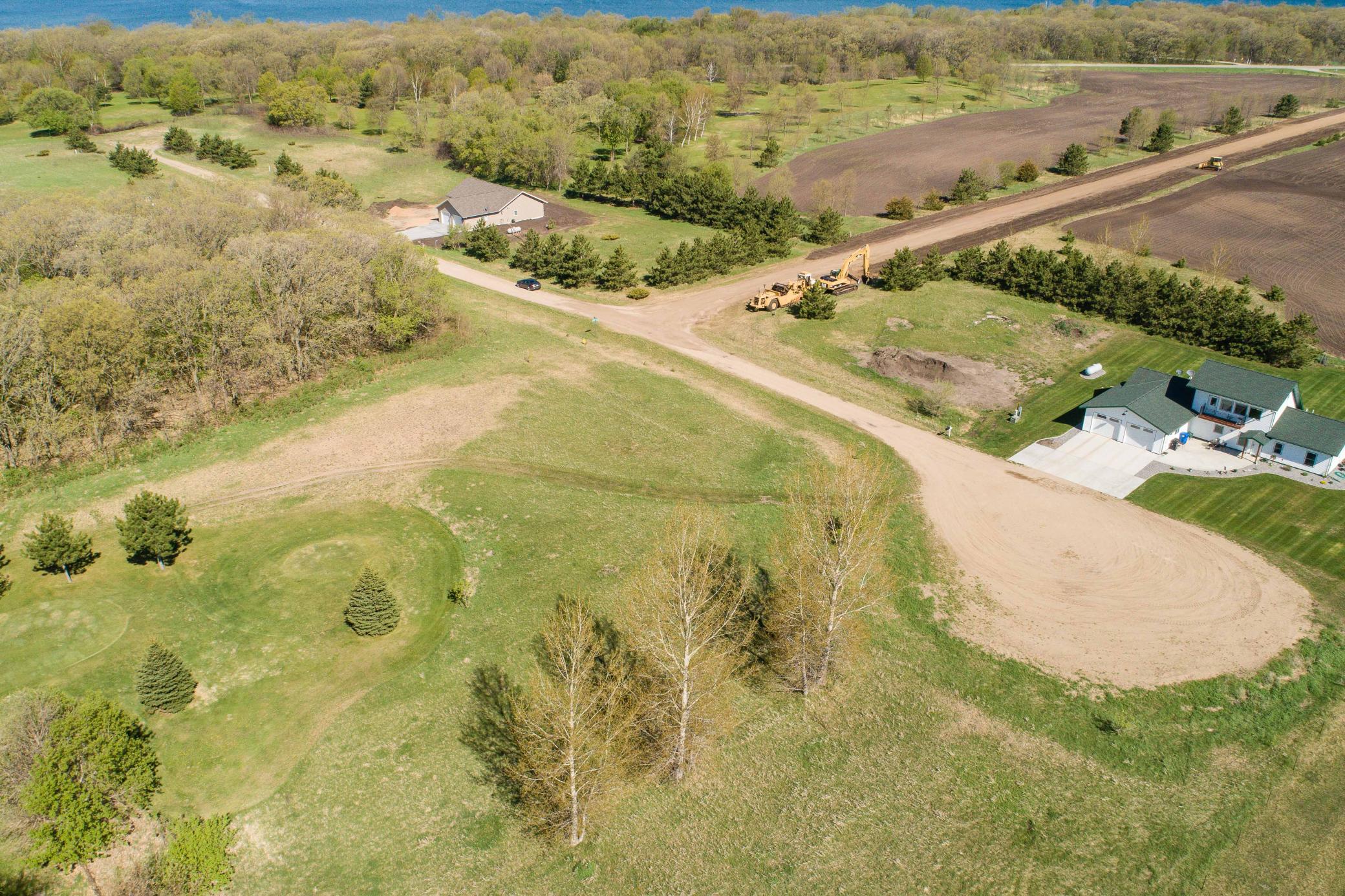 main property photo 4