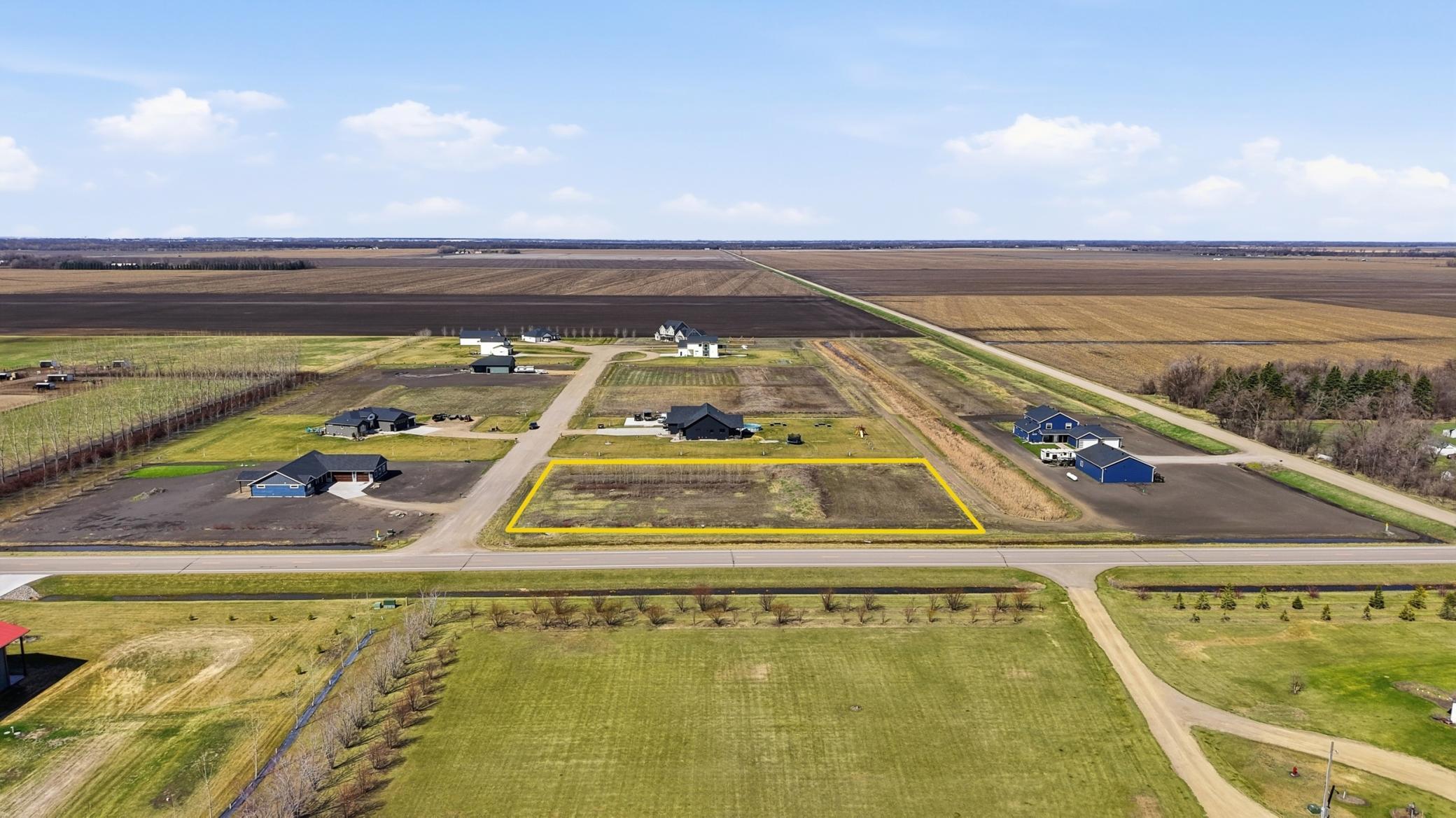 main property photo 8