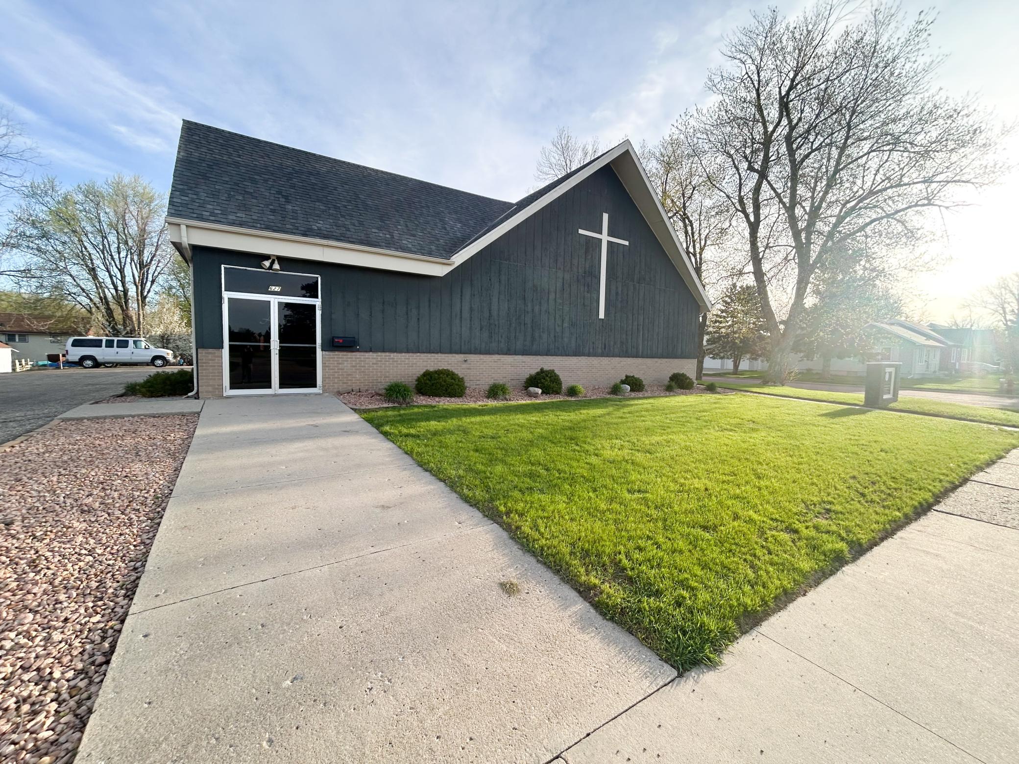 main property photo 2