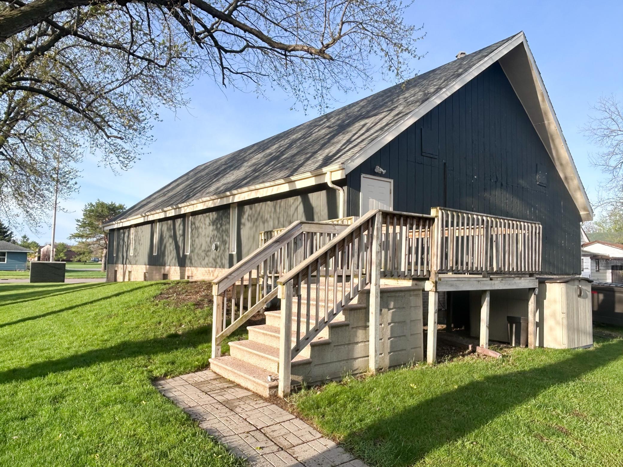 main property photo 4