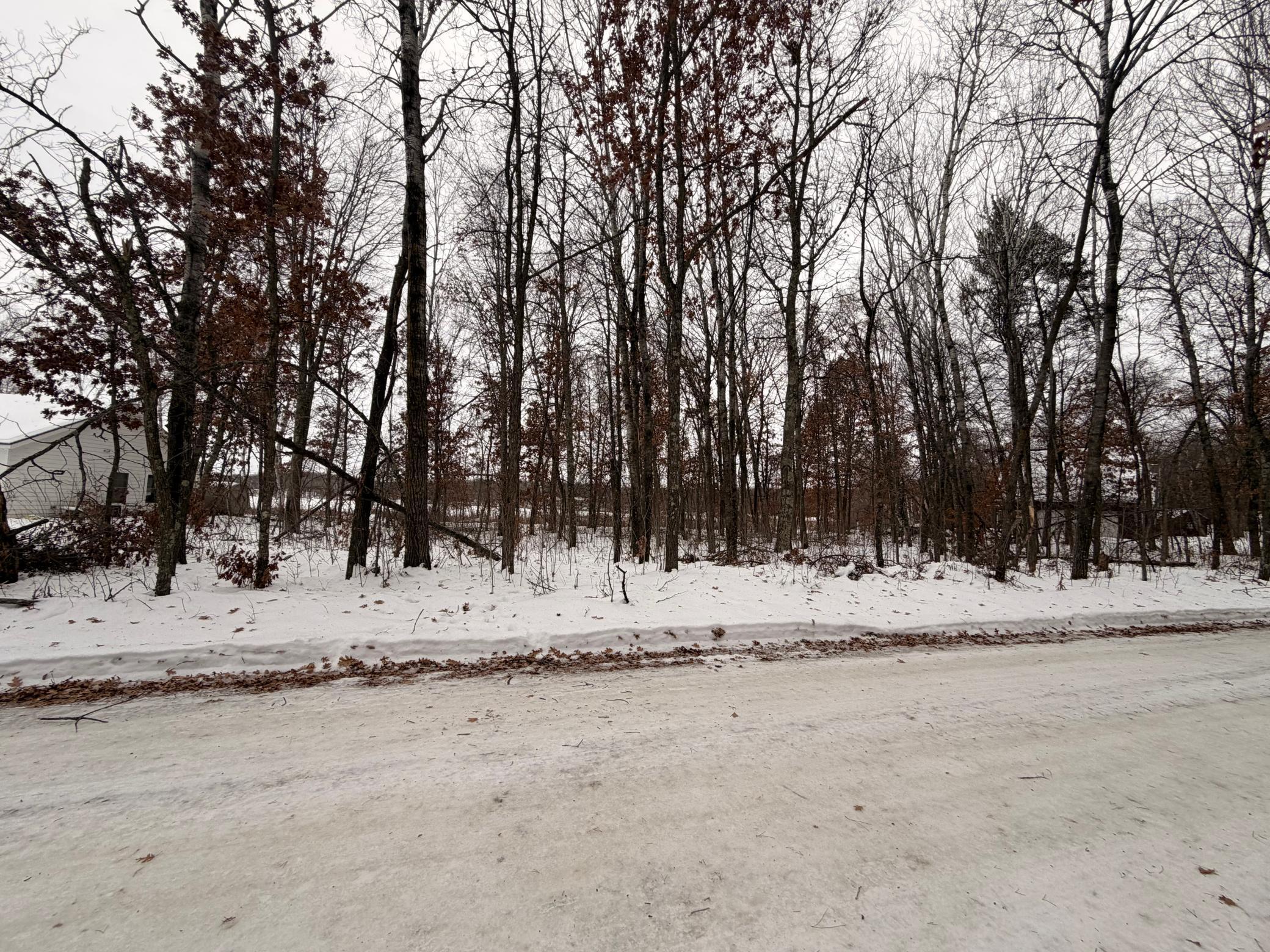 main property photo 16